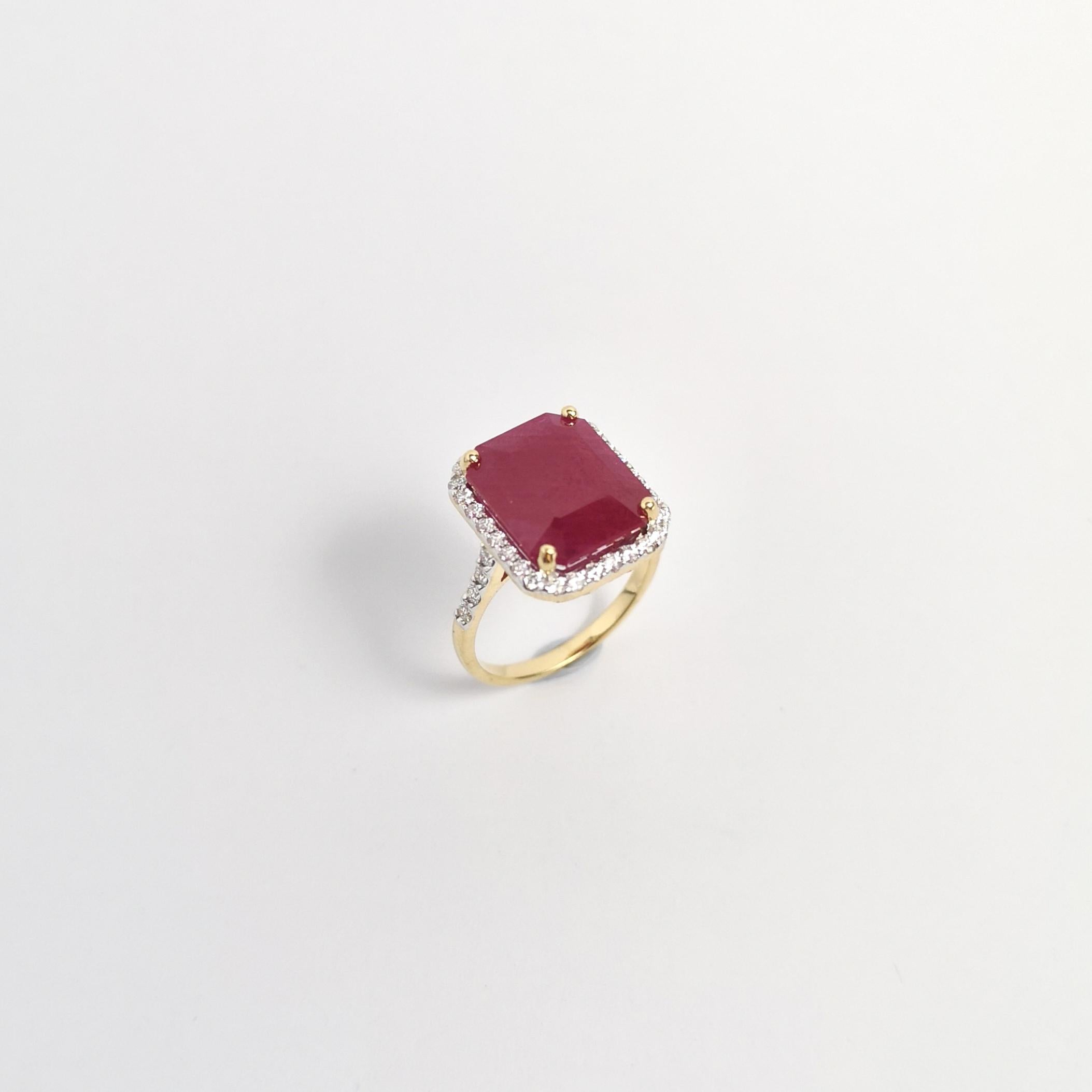 Ruby with Diamond Ring set in 18K Gold Settings For Sale 7