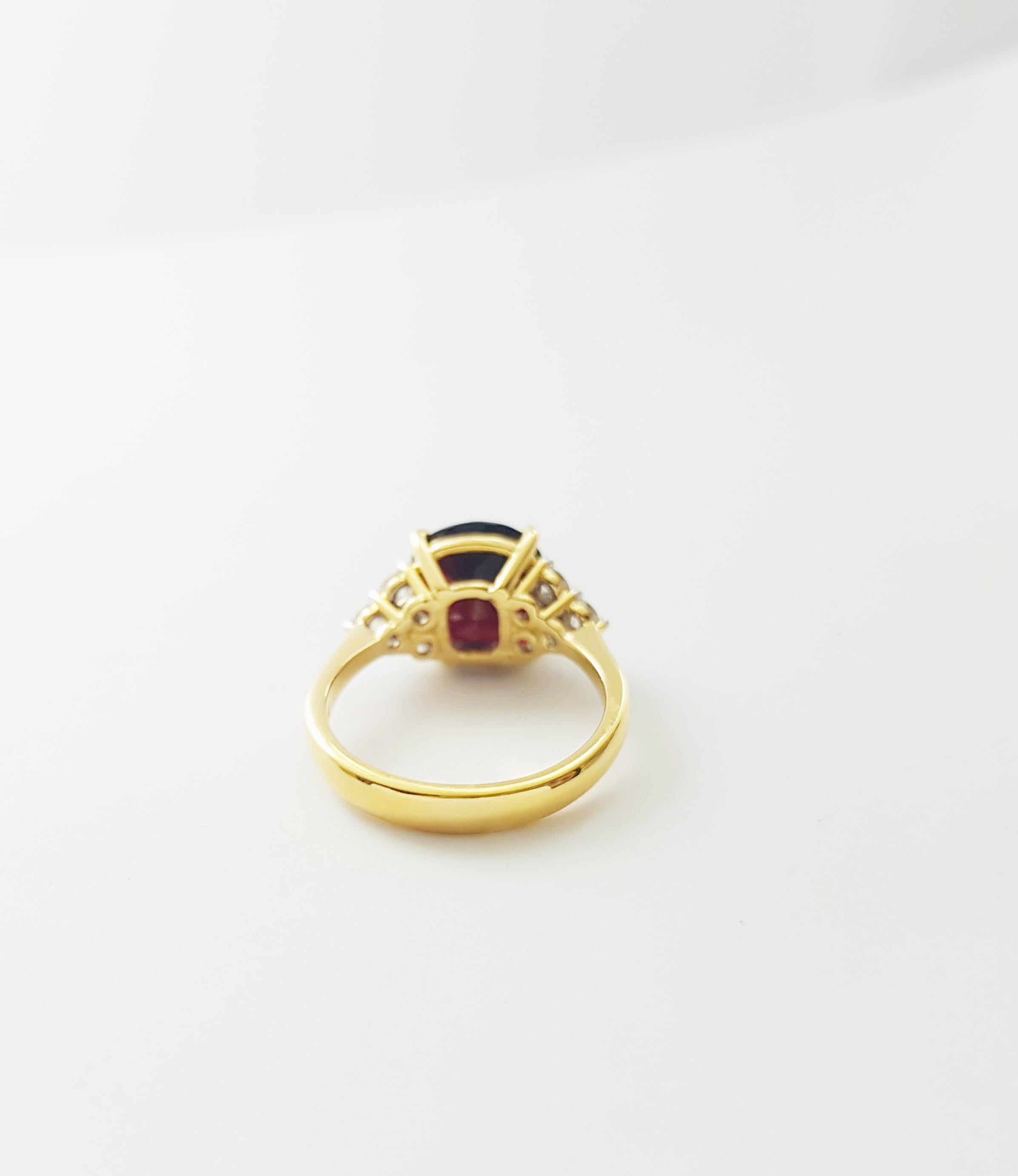 Ruby with Diamond Ring set in 18K Gold Settings For Sale 7