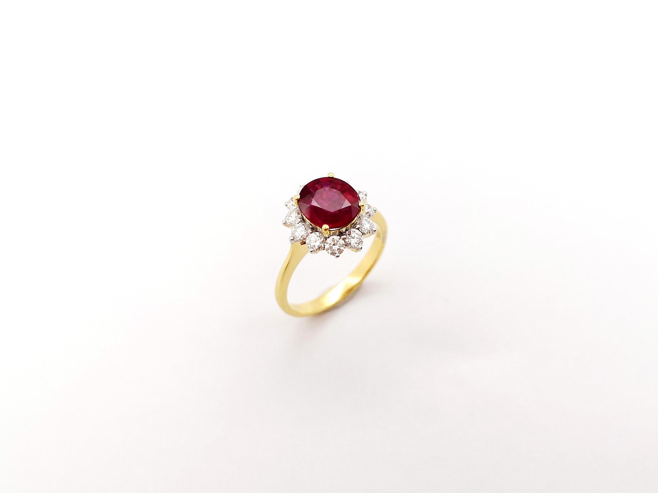 Ruby with Diamond Ring set in 18K Gold Settings For Sale 10
