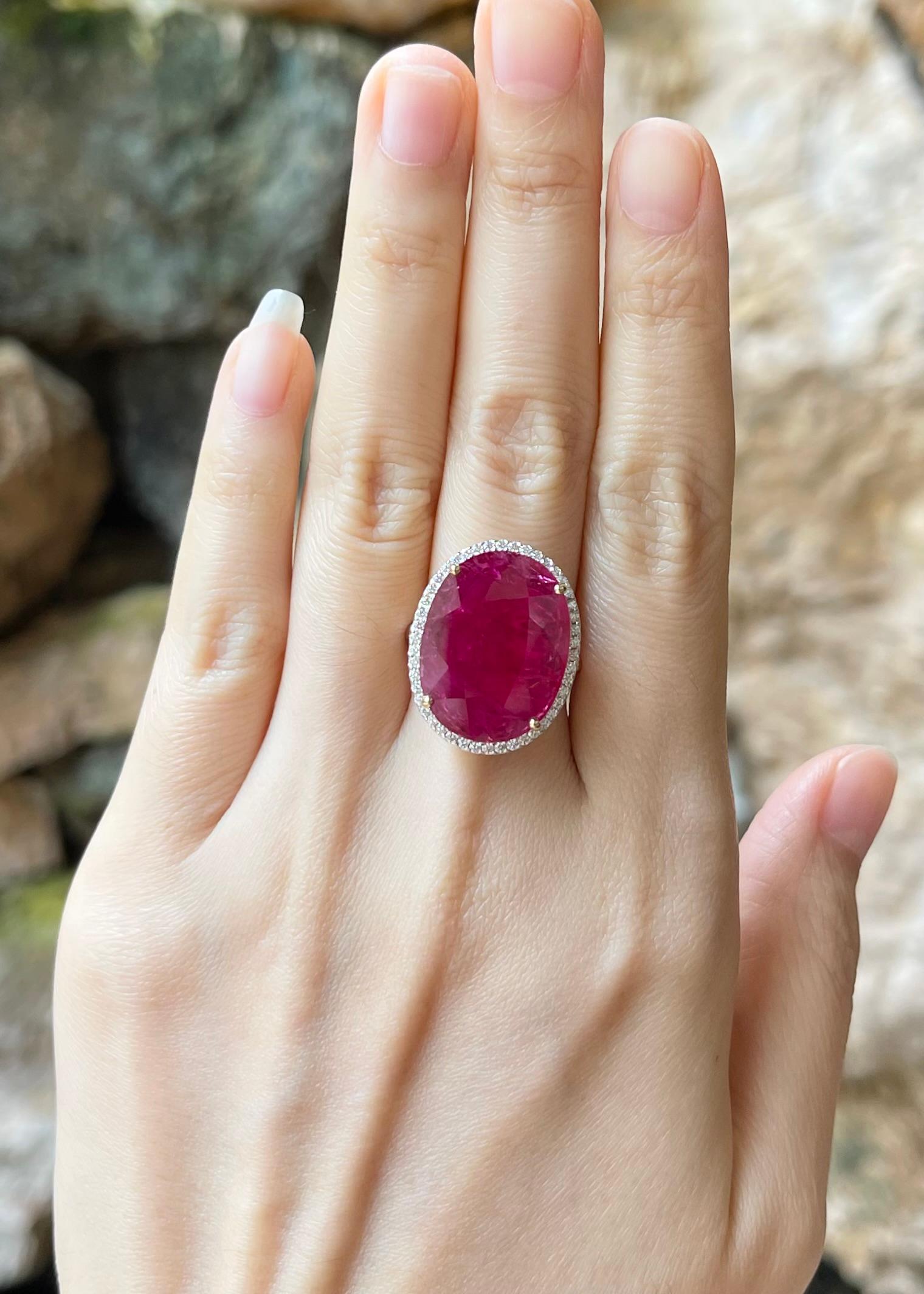 Ruby 9.14 carats with Diamond 0.48 carat Ring set in 18K Gold Settings

Width:  1.8 cm 
Length: 2.3 cm
Ring Size: 54
Total Weight: 12.66 grams

