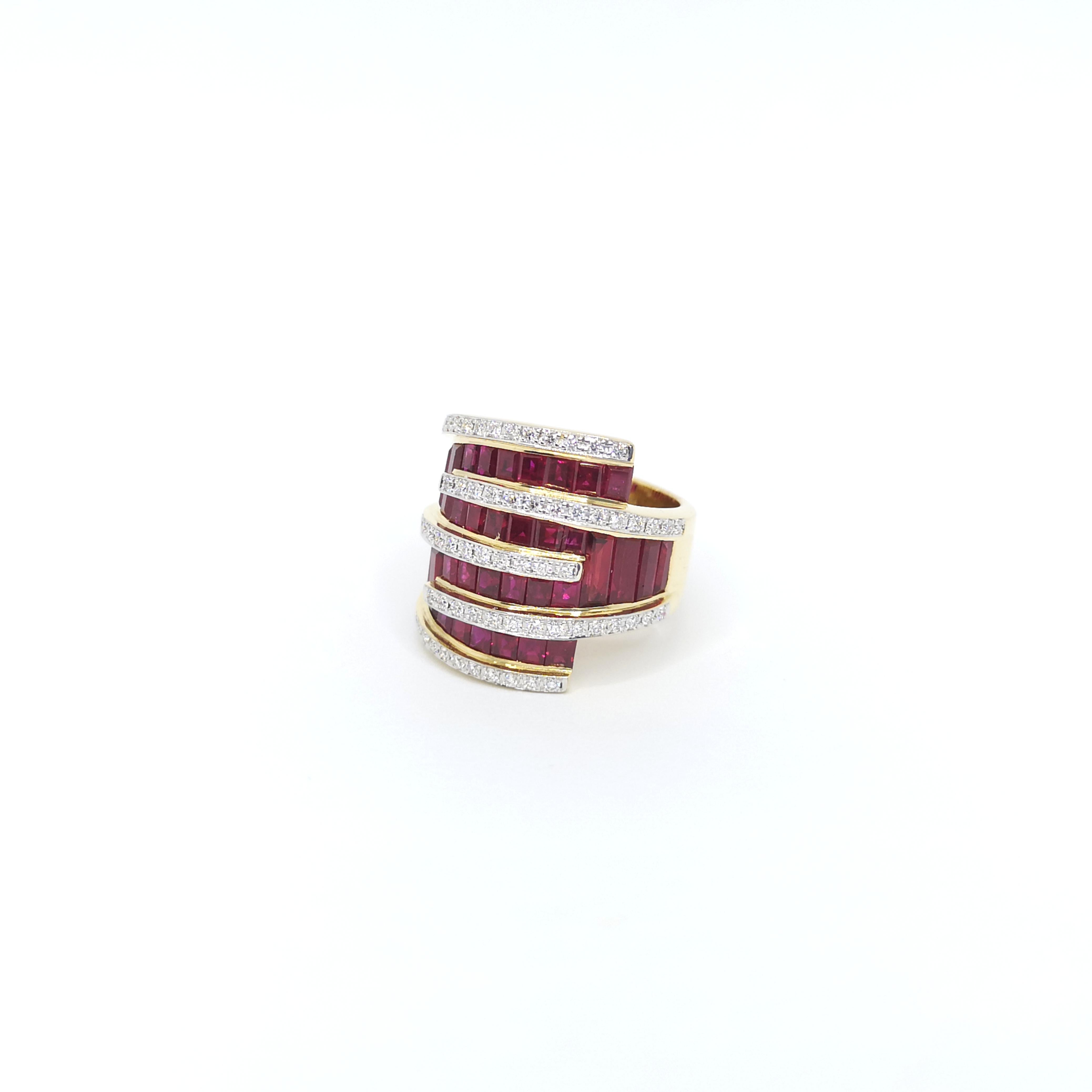 Rubin-Ring mit Diamanten in 18 Karat Gold gefasst im Angebot 2