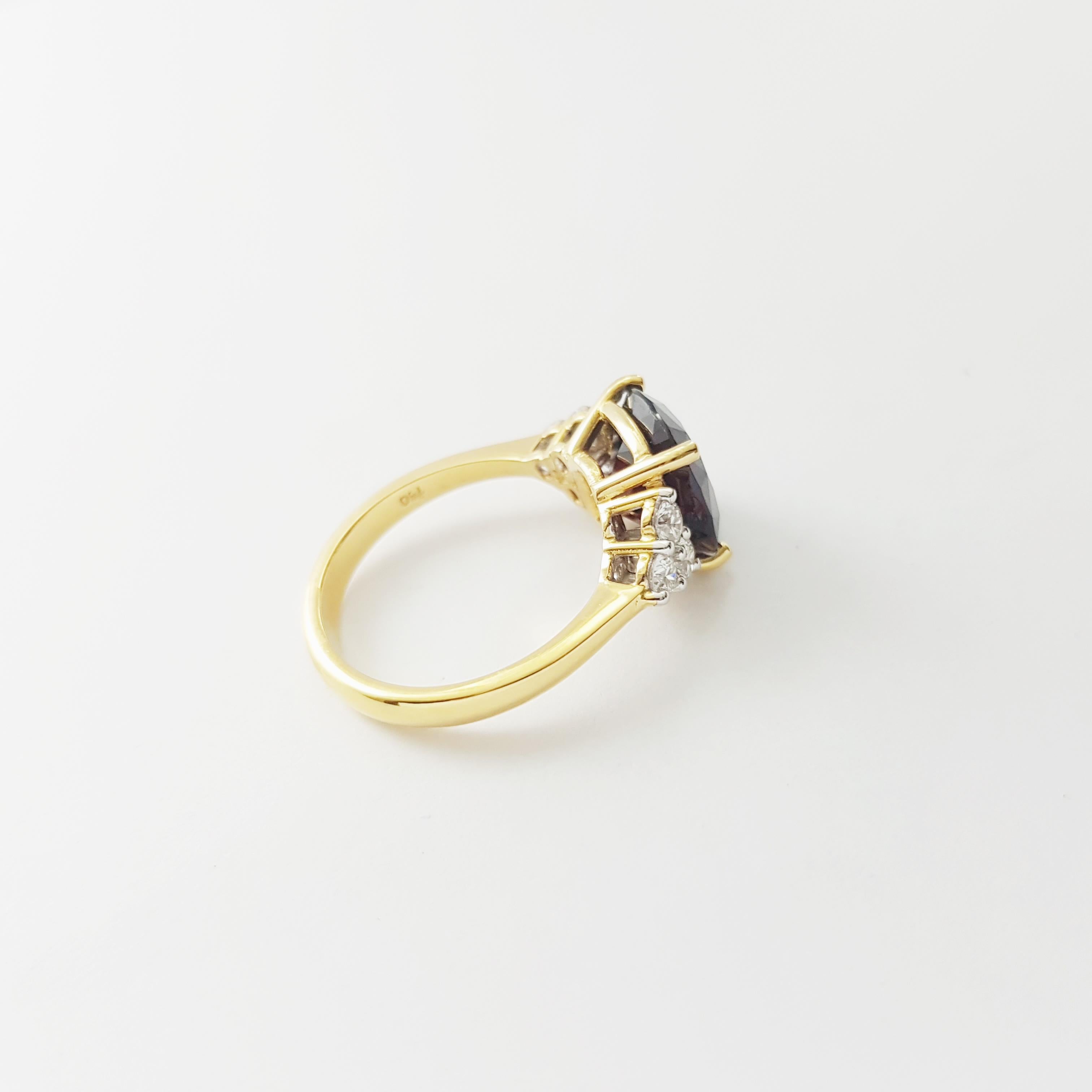 Ruby with Diamond Ring set in 18K Gold Settings For Sale 2