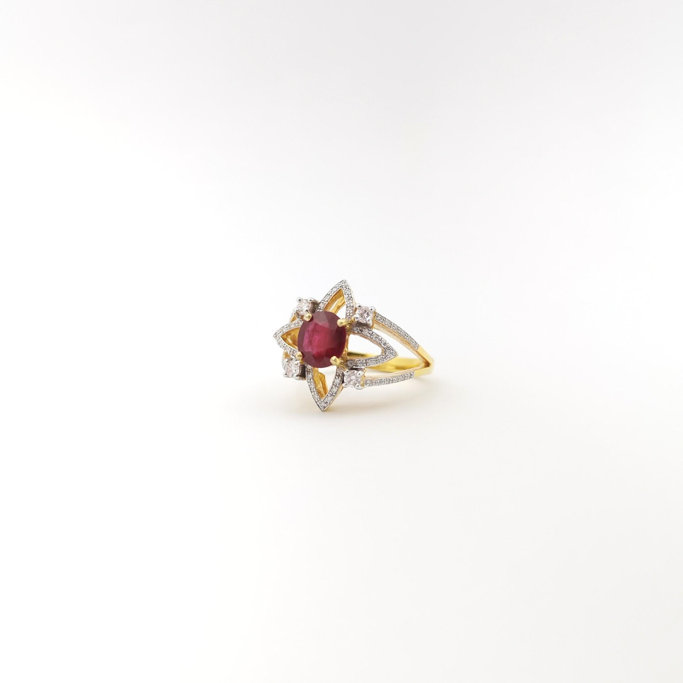 Ruby with Diamond Ring set in 18K Gold Settings For Sale 3