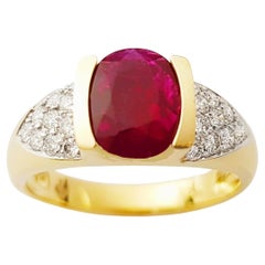 Ruby with Diamond Ring set in 18K Gold Settings