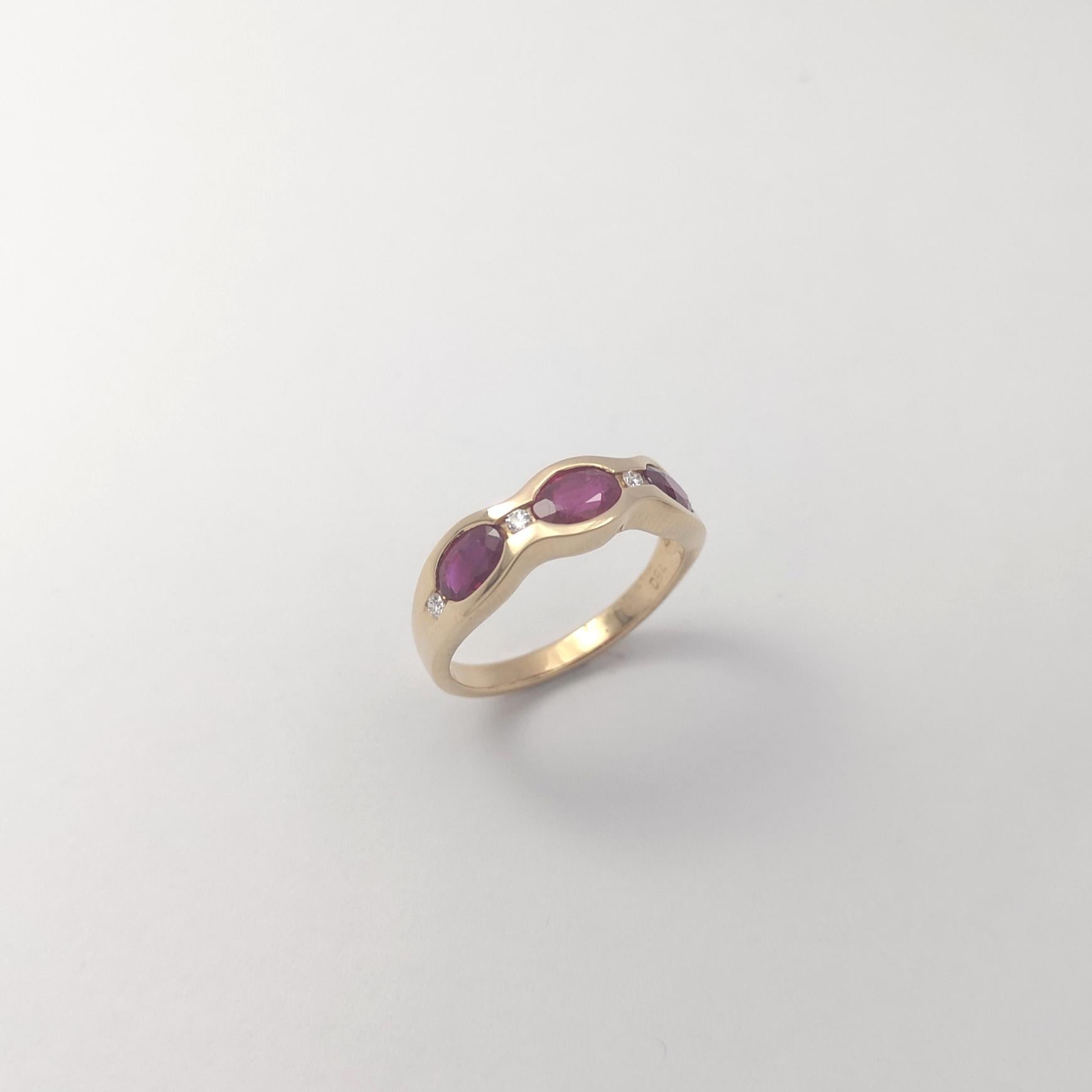 Anello con rubino e diamante con montatura in oro rosa 18K in vendita 4