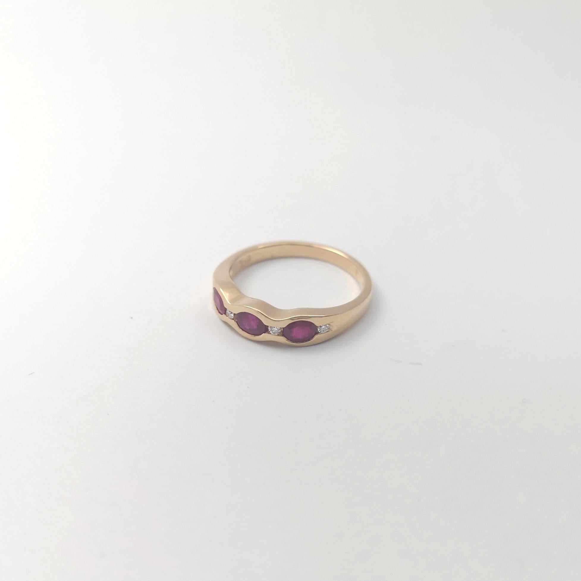 Anillo de Rubí con Diamante engastado en Oro Rosa de 18K en venta 7