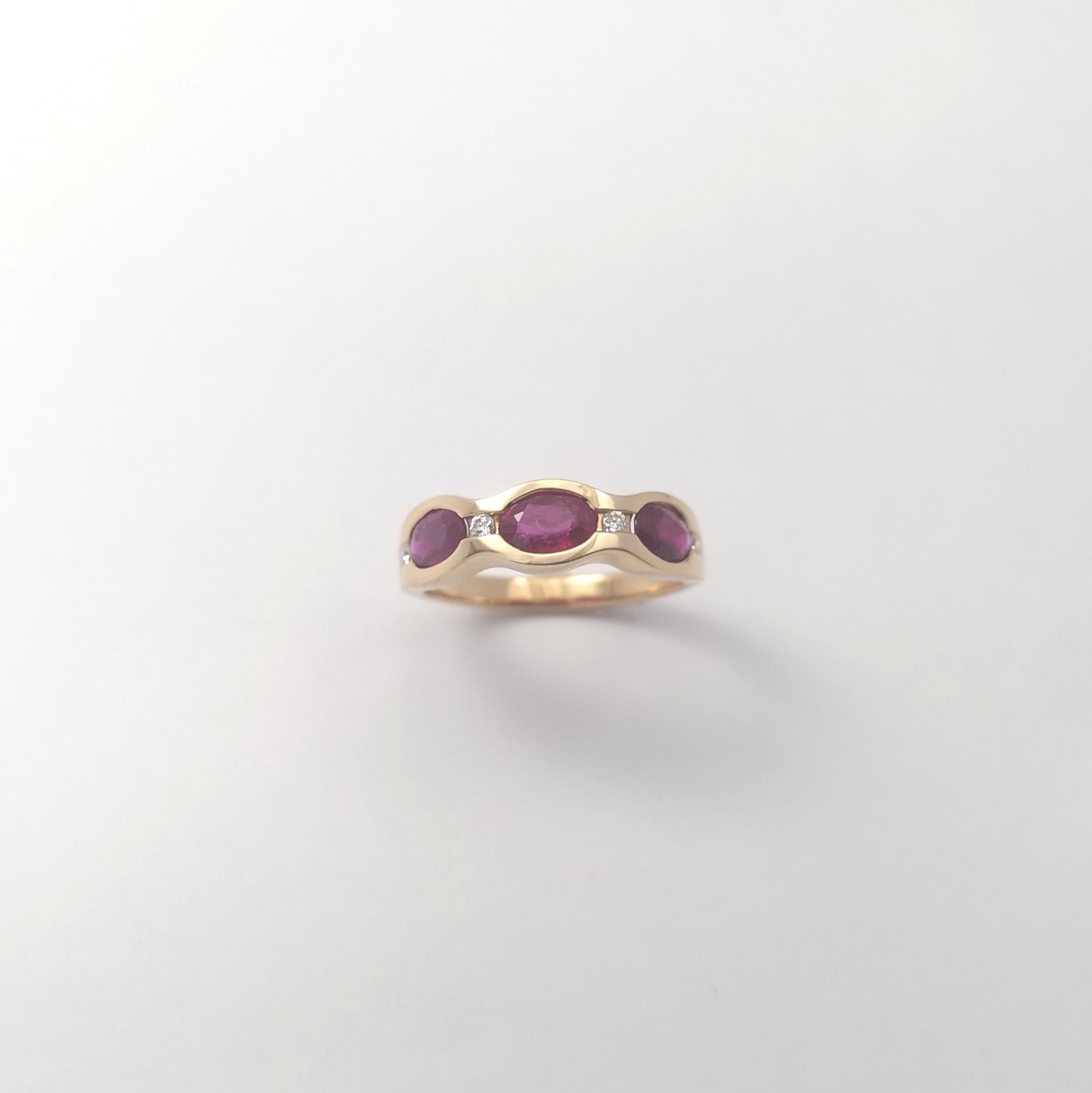Anello con rubino e diamante con montatura in oro rosa 18K in vendita 8