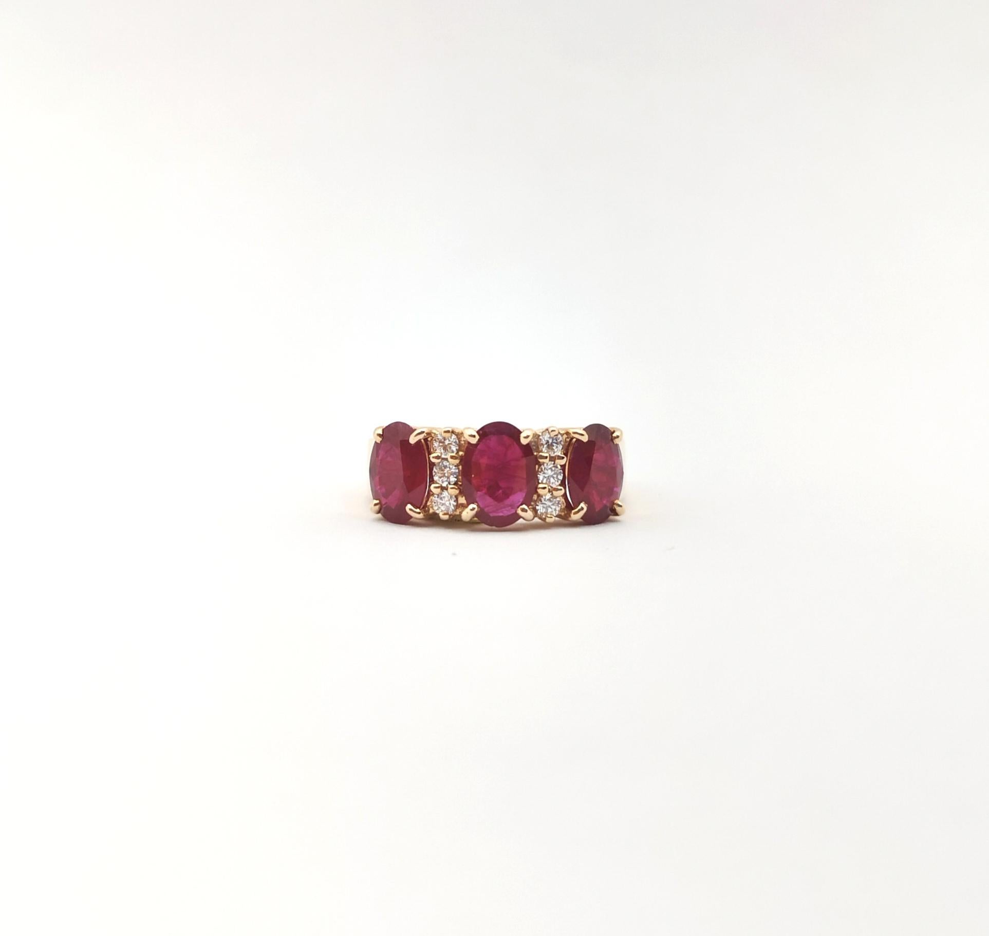 Ruby with Diamond Ring set in 18K Rose Gold Settings For Sale 2