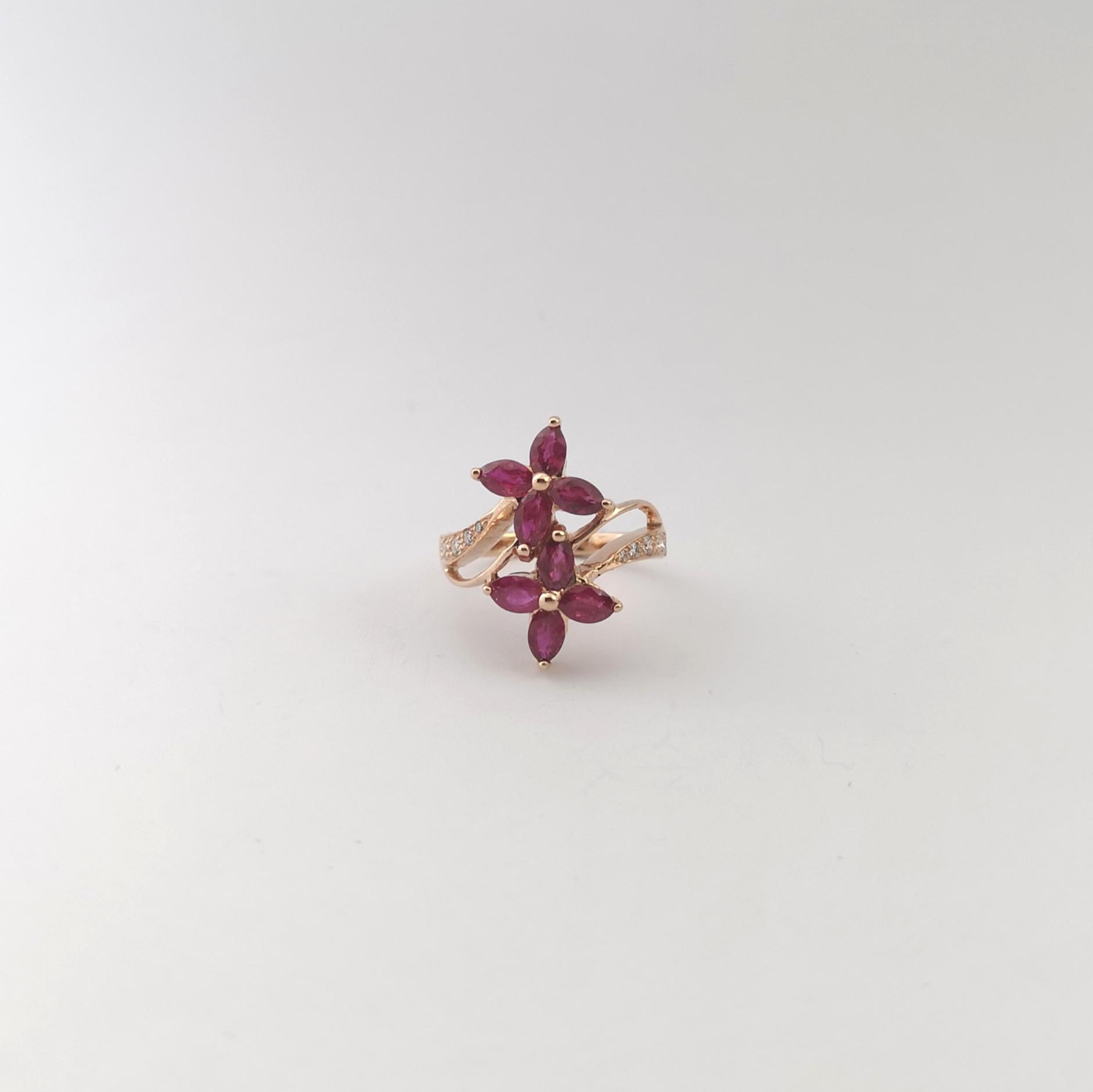 Rubin-Ring mit Diamanten in 18 Karat Roségold gefasst im Angebot 2