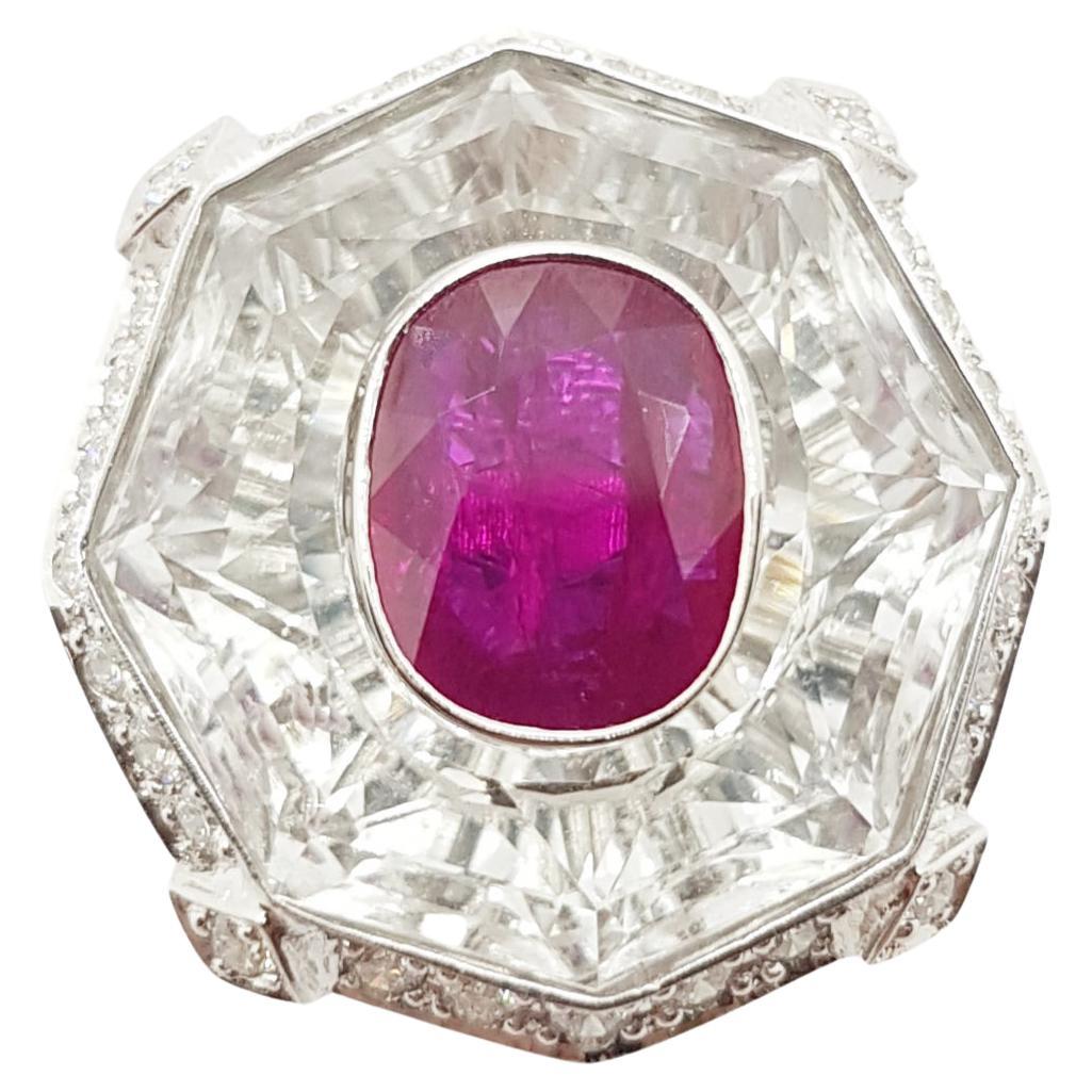 Ring mit Rubin mit weißem Topas und Diamant in 18 Karat Weißgold-Fassung im Angebot