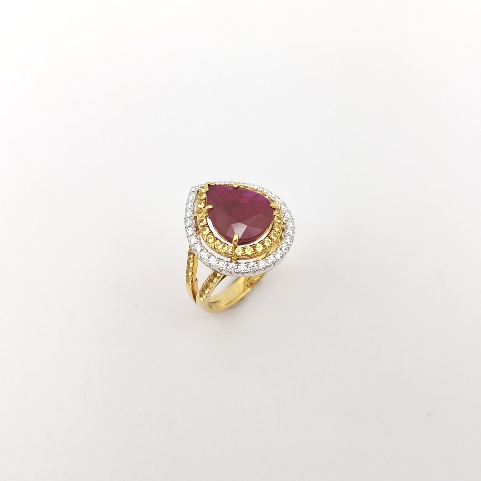 Ruby with Yellow Sapphire and Diamond Ring set in 18K Yellow/White Gold Settings For Sale 8