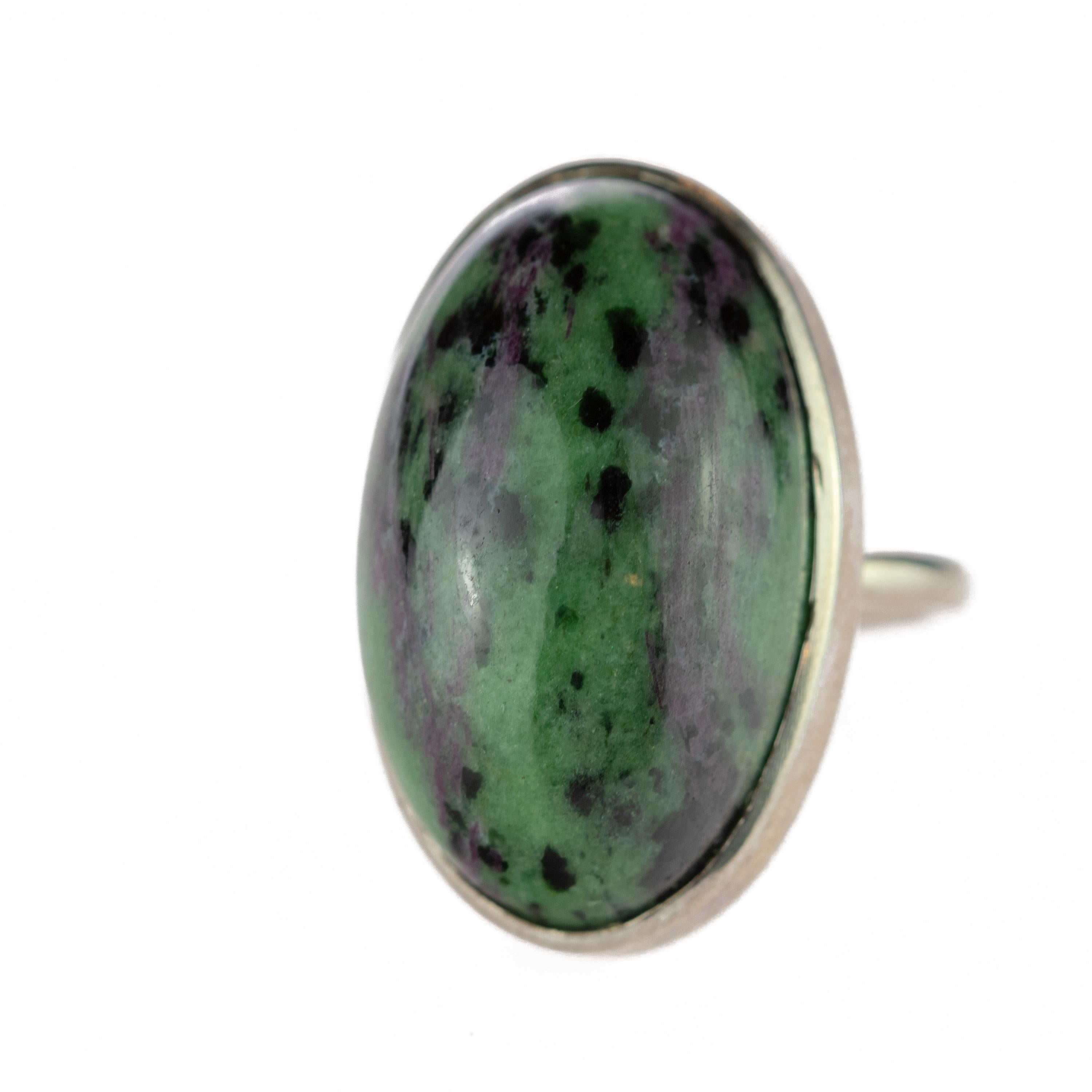 Ruby Zoisite Round Cabochon Sterling Silver Retro Cocktail Handmade Intini Ring In New Condition For Sale In Milano, IT