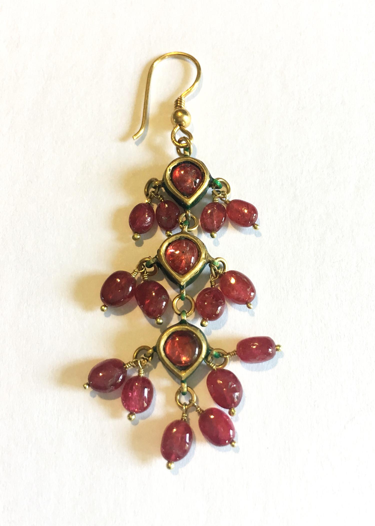 Ruby, Gold and Diamond Kundan Dangle Earrings In Excellent Condition For Sale In Heath, MA