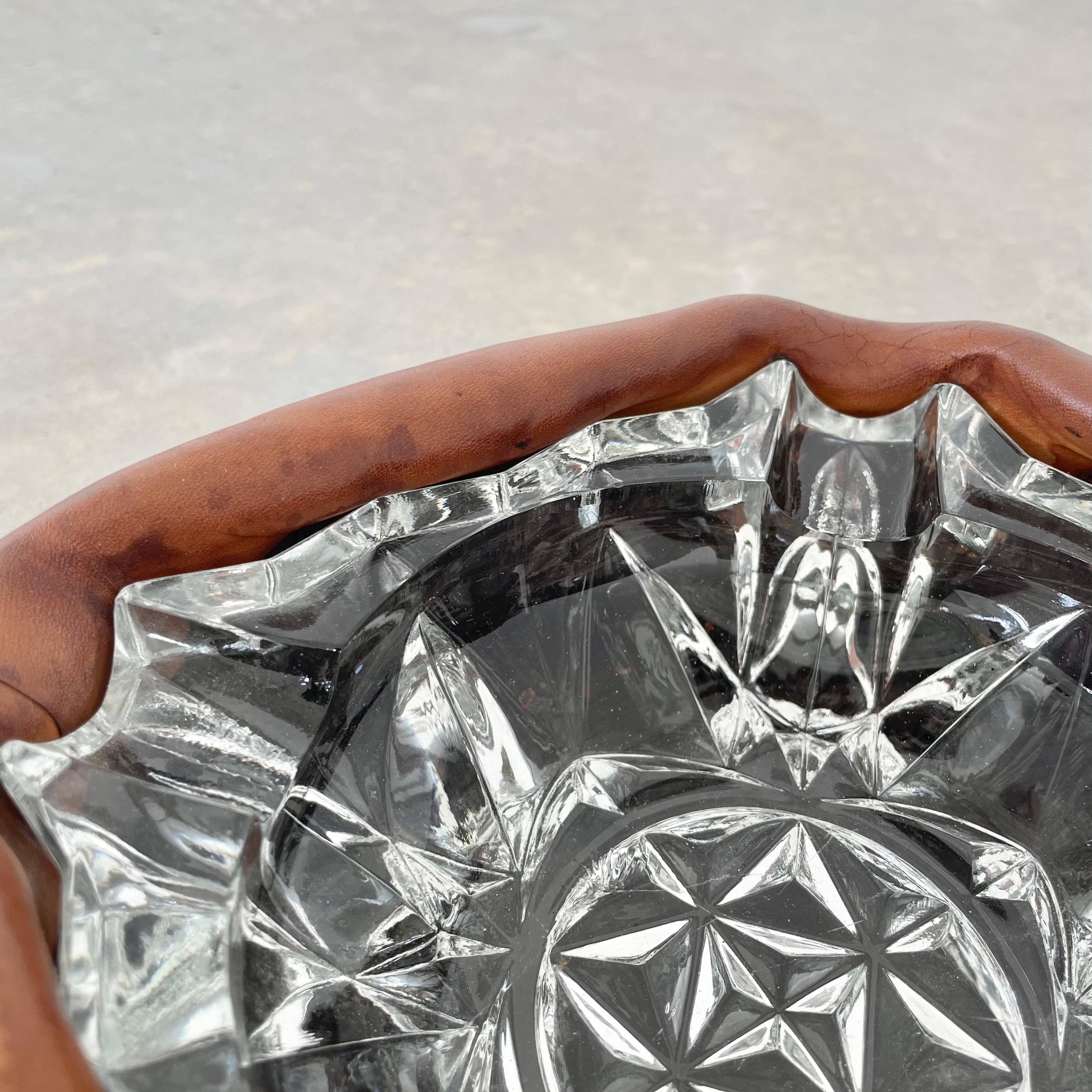 Ruched Leather and Glass Ashtray For Sale 1