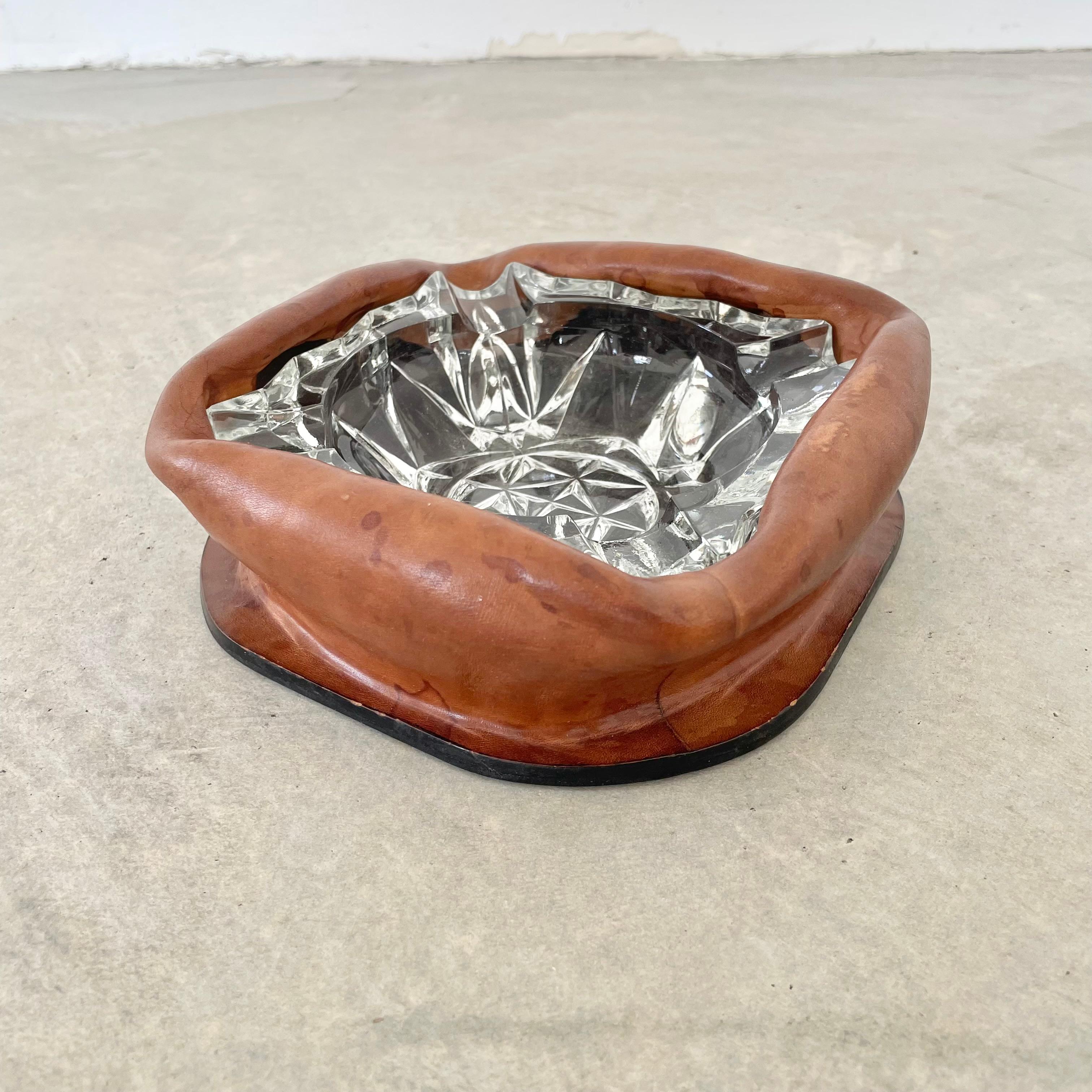 Ruched Leather and Glass Ashtray For Sale 2