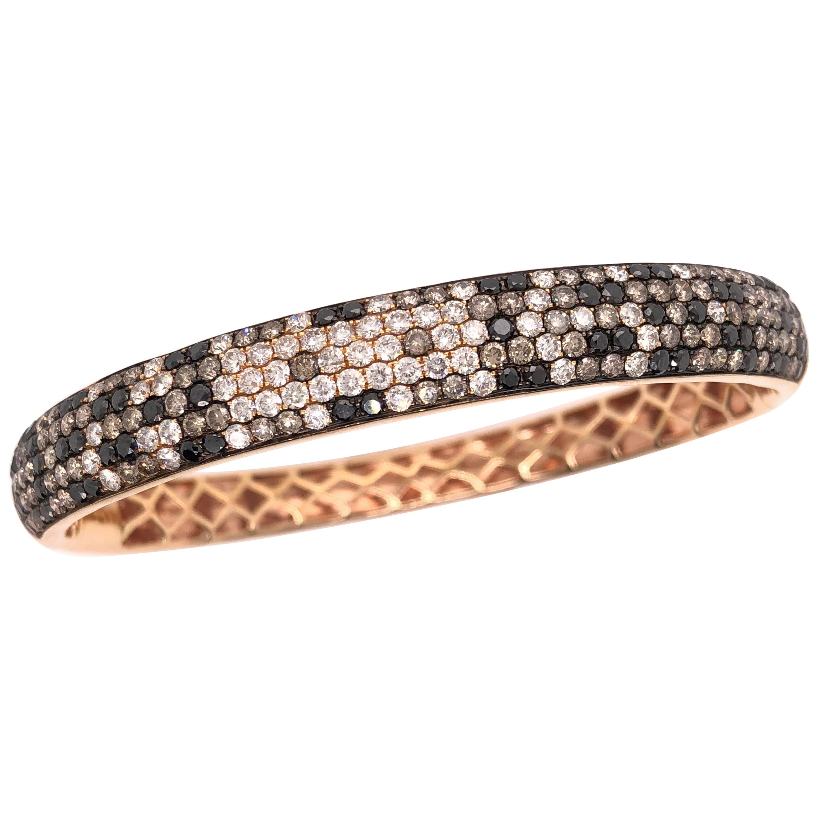 RUCHI Pulsera de oro rosa con pavé de diamantes negros, marrones y blancos en venta