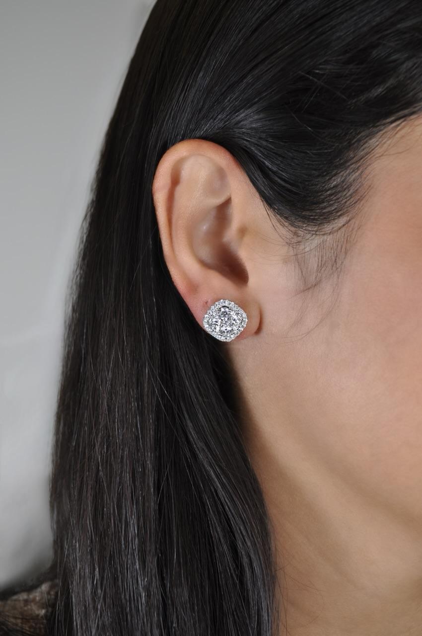 Round Cut RUCHI Brilliant-Cut Diamond White Gold Stud Earrings For Sale