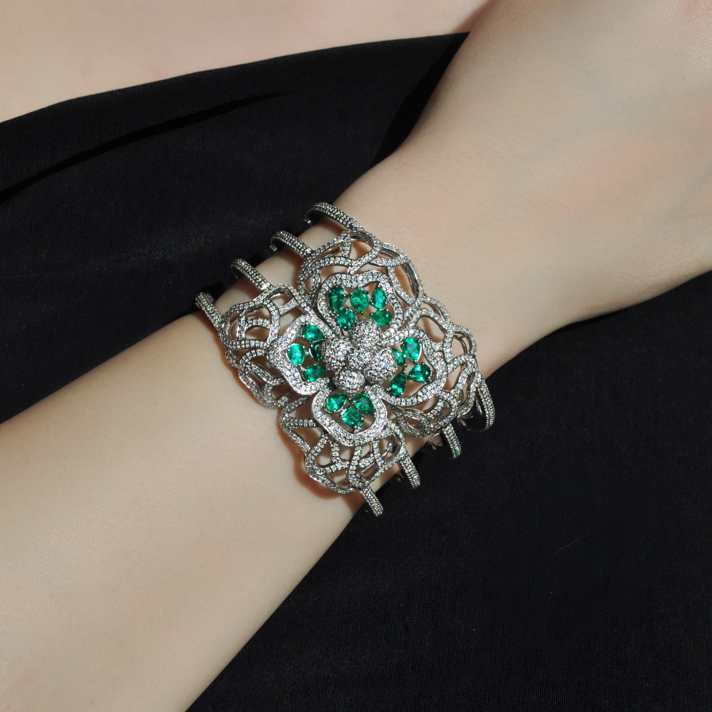 Mixed Cut RUCHI Emerald and Diamond White Gold Flower-Shape Bangle For Sale
