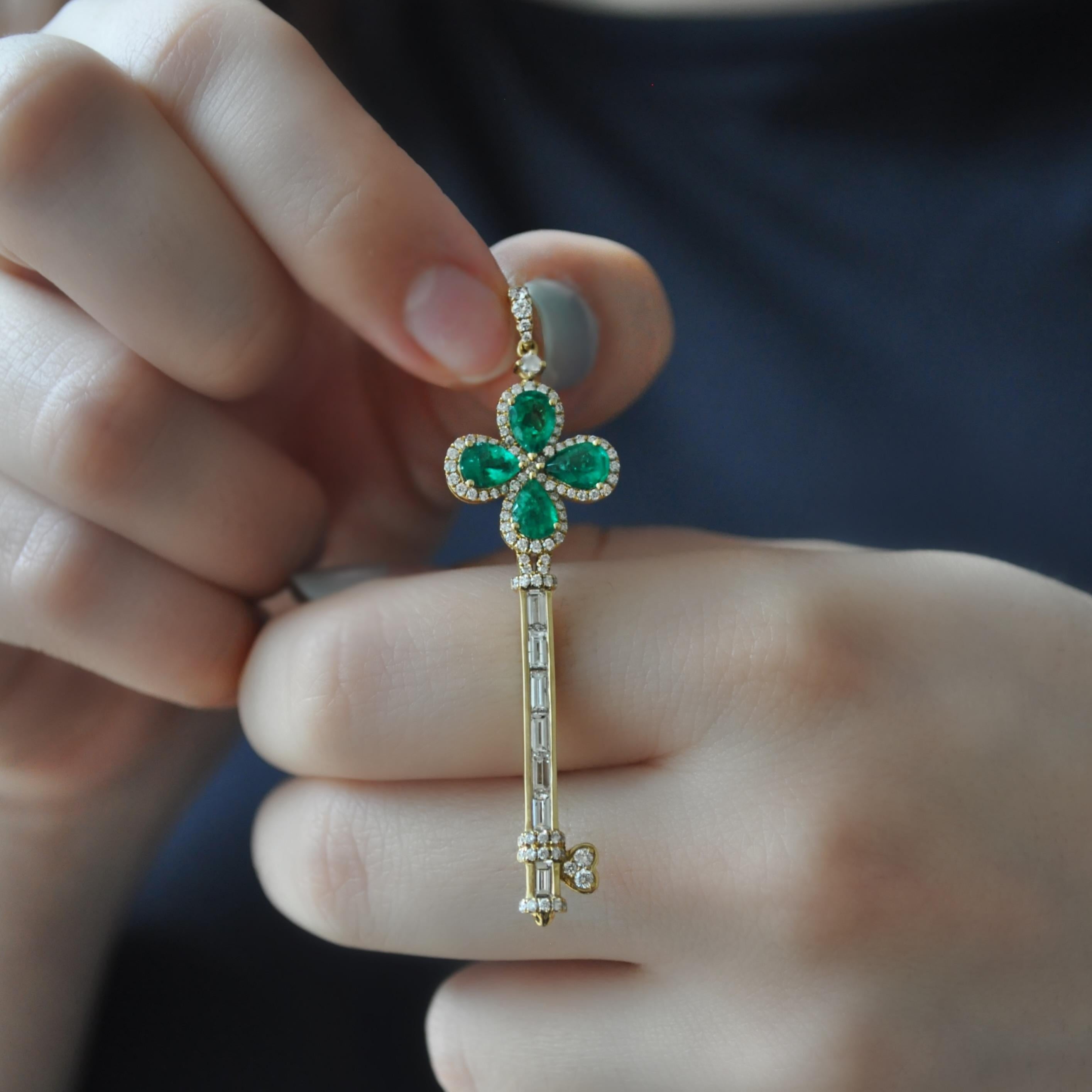 Mixed Cut RUCHI Emerald and Diamond Yellow Gold Key-Shaped Pendant For Sale