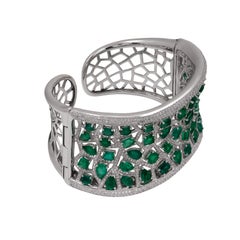RUCHI Emerald and Pavé Diamond White Gold Hinge Cuff Bangle
