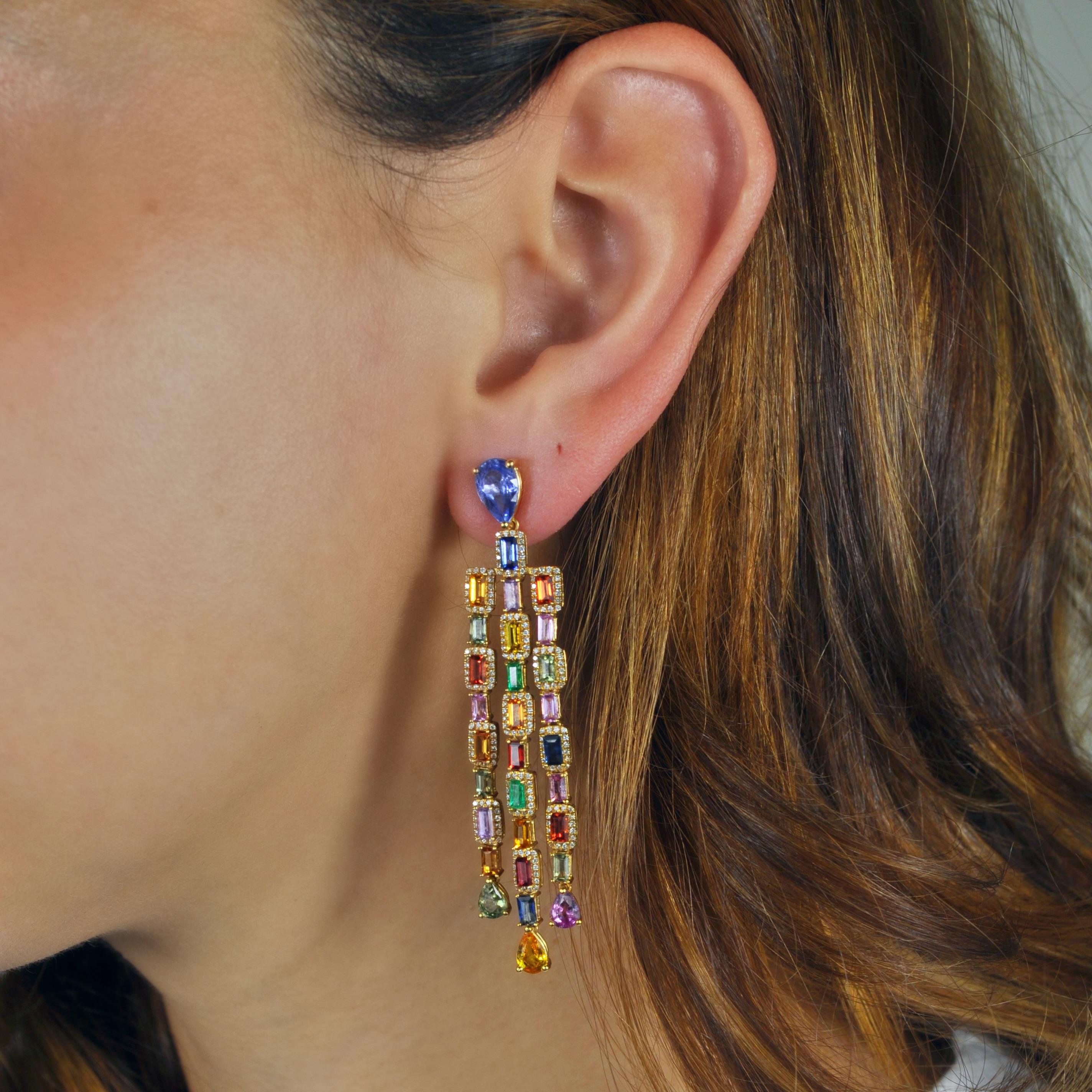 RUCHI Pendientes Colgantes Zafiro Multicolor y Diamante Oro Amarillo en venta 1