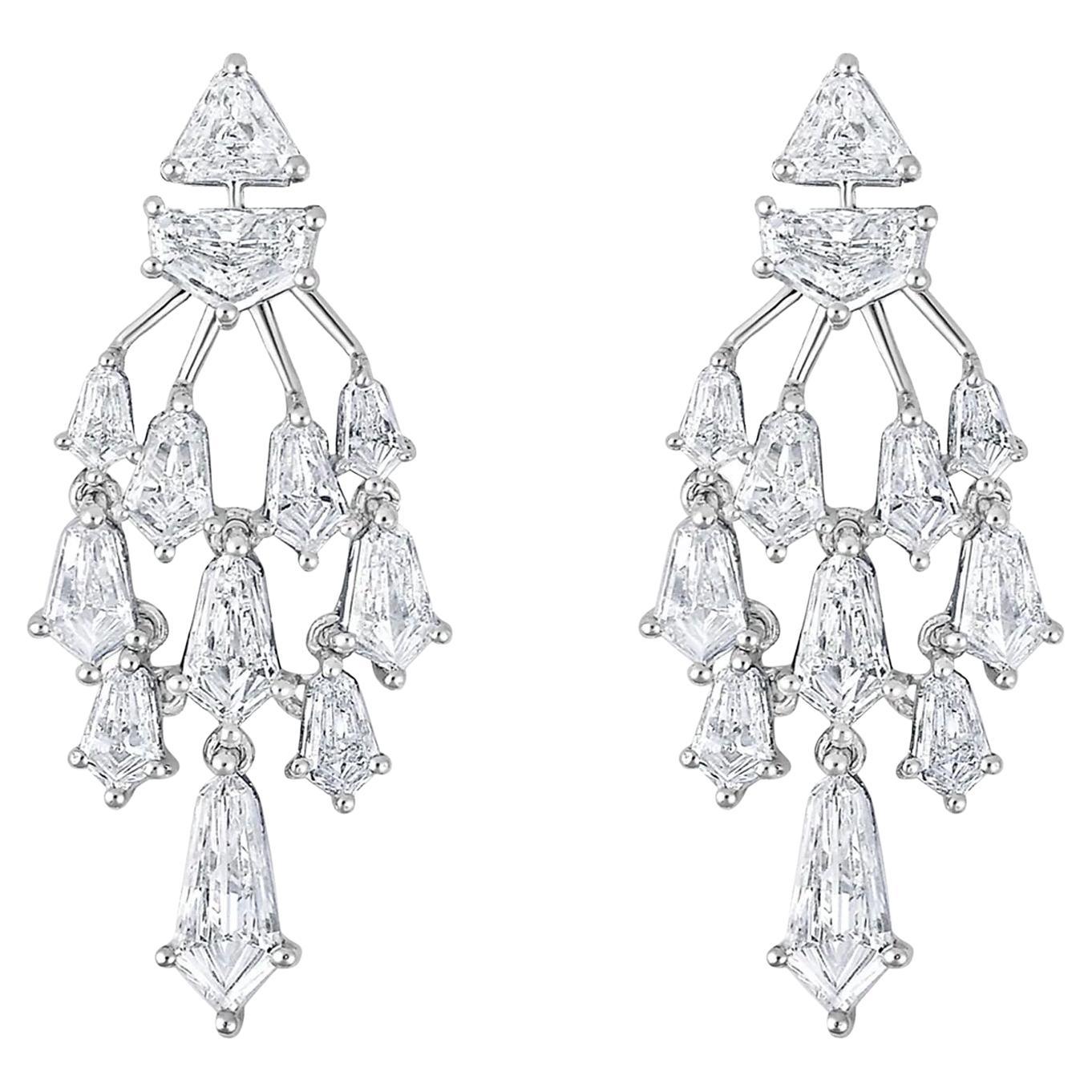Ruchi New York Orecchini Chandelier con Diamanti Devi da 4,33 Carati in Oro Bianco 18K in vendita