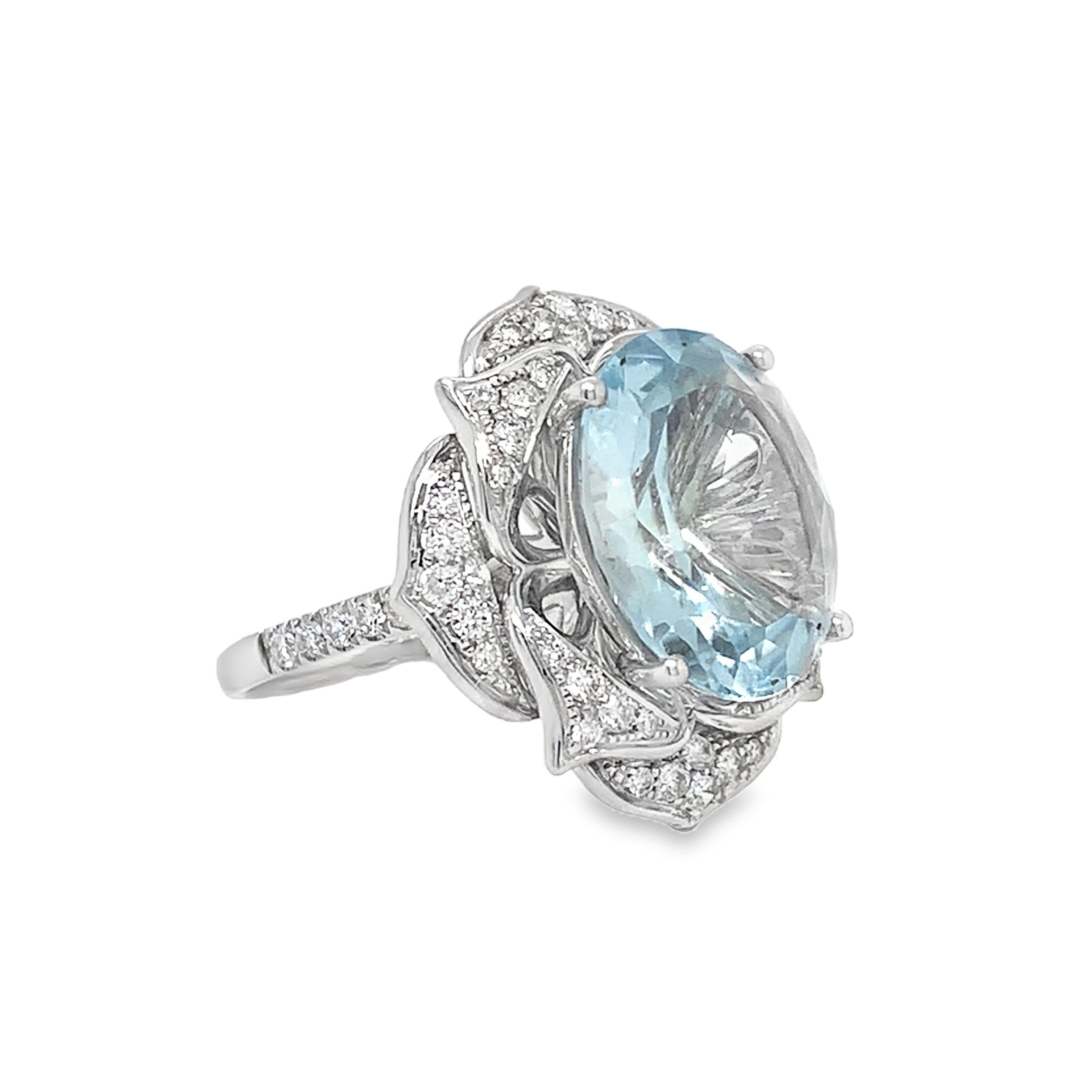 Ruchi New York Aquamarin-Diamantring mit Diamanten Damen im Angebot