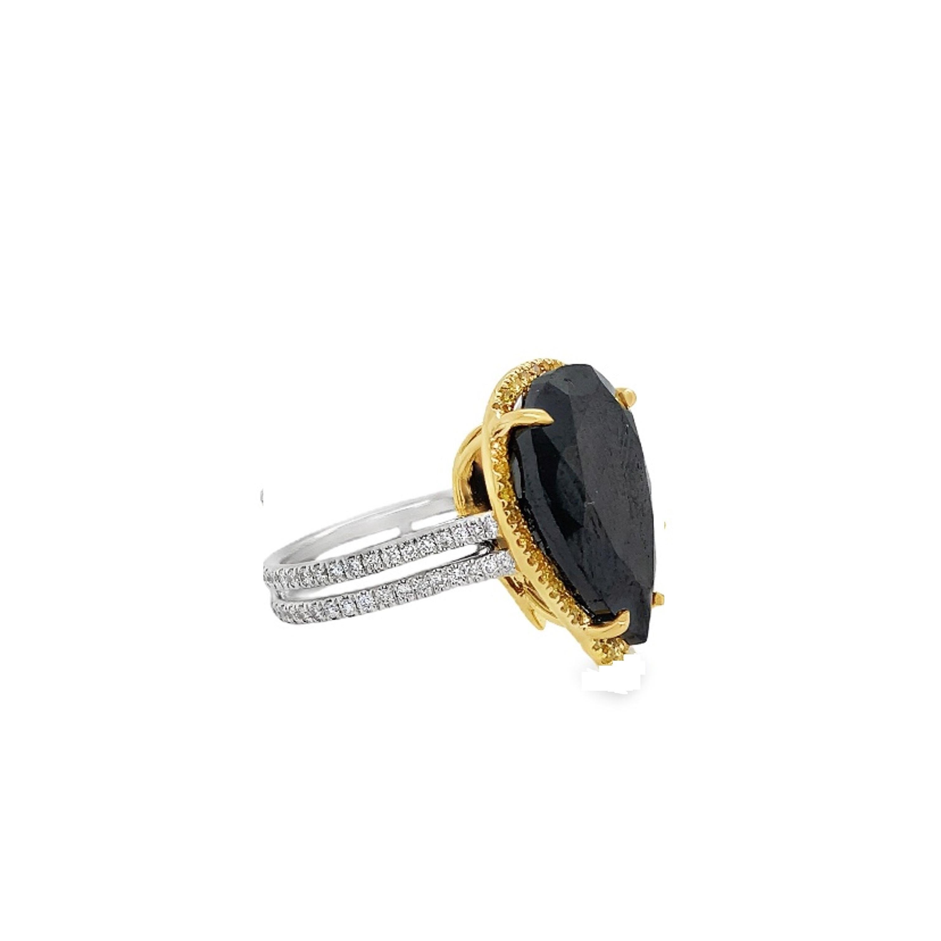 Ruchi New York Bague en diamant noir, diamant jaune et diamant blanc Pour femmes en vente
