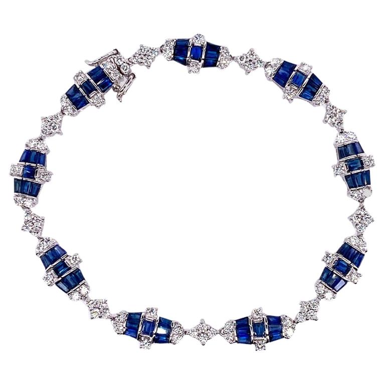 RUCHI Bracelet tennis Art déco en or blanc avec saphir bleu et diamants