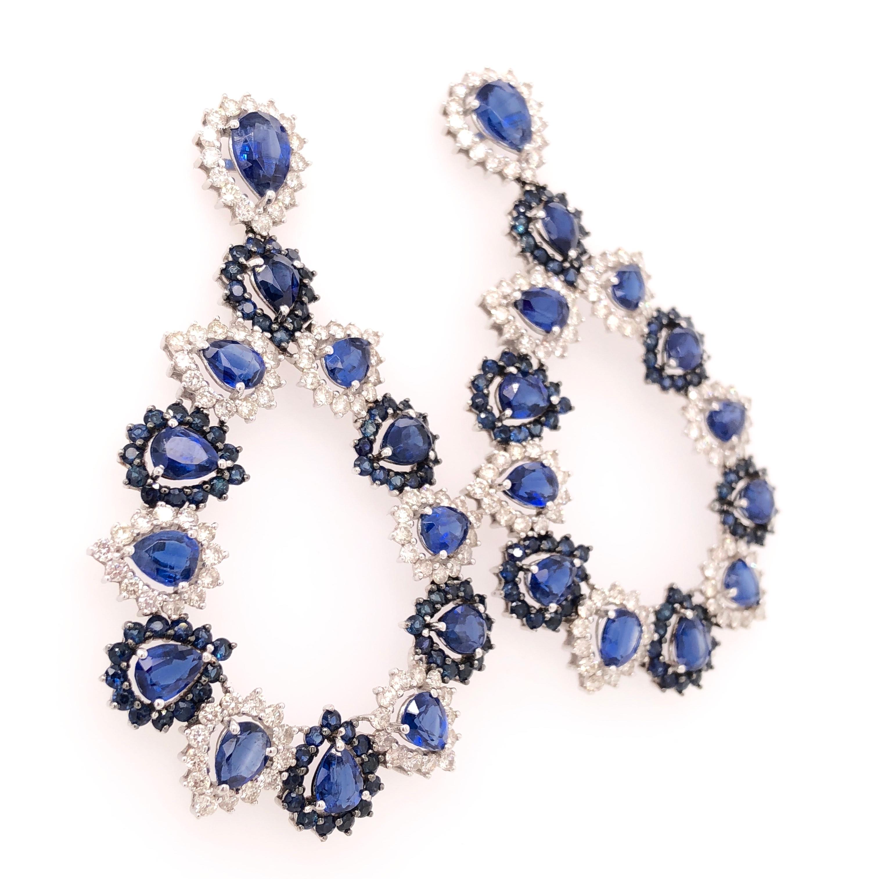 RUCHI Weißgold-Kronleuchter-Ohrringe mit blauem Saphir, Kyanit und Diamanten (Zeitgenössisch) im Angebot