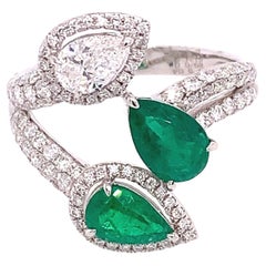 Ruchi New York Diamond and Emerald Ring