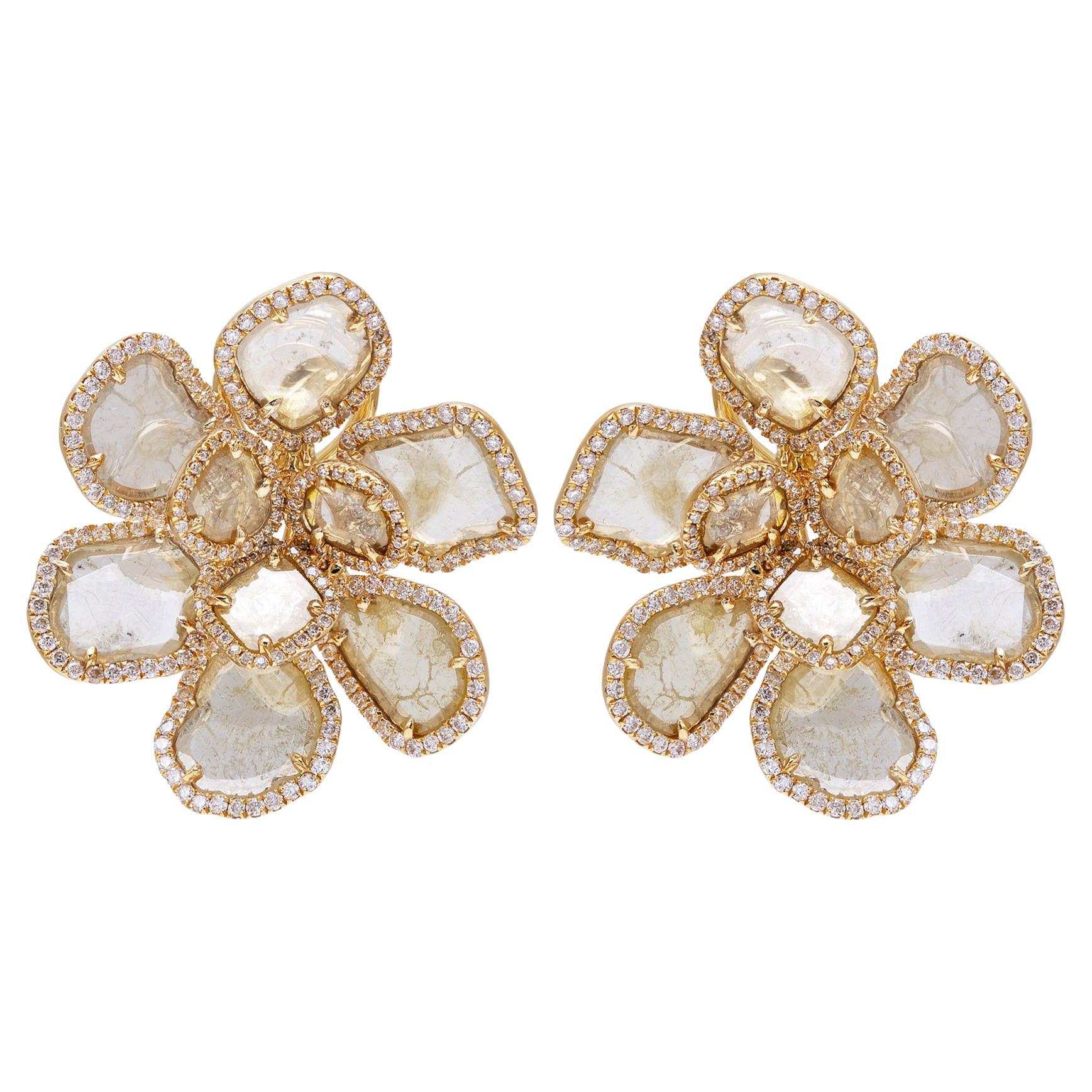 RUCHI Blumen-Ohrclips aus Gelbgold mit geschliffenem und Diamanten im Brillantschliff