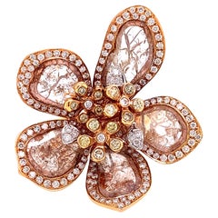 RUCHI Bague Cocktail Fleur en or rose avec Pavé et Pétales de Diamant