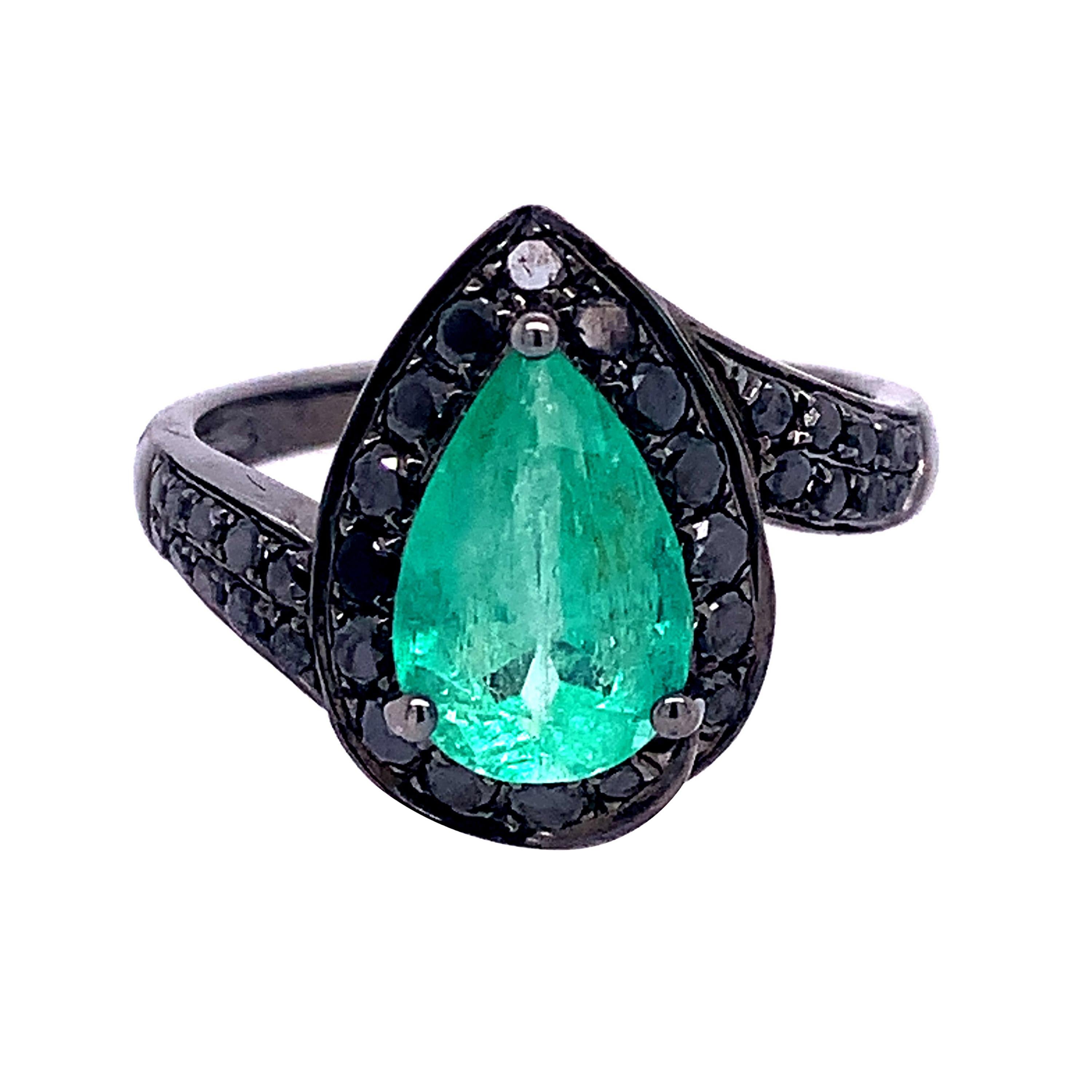 Ruchi New York Emerald and Black Diamond Ring