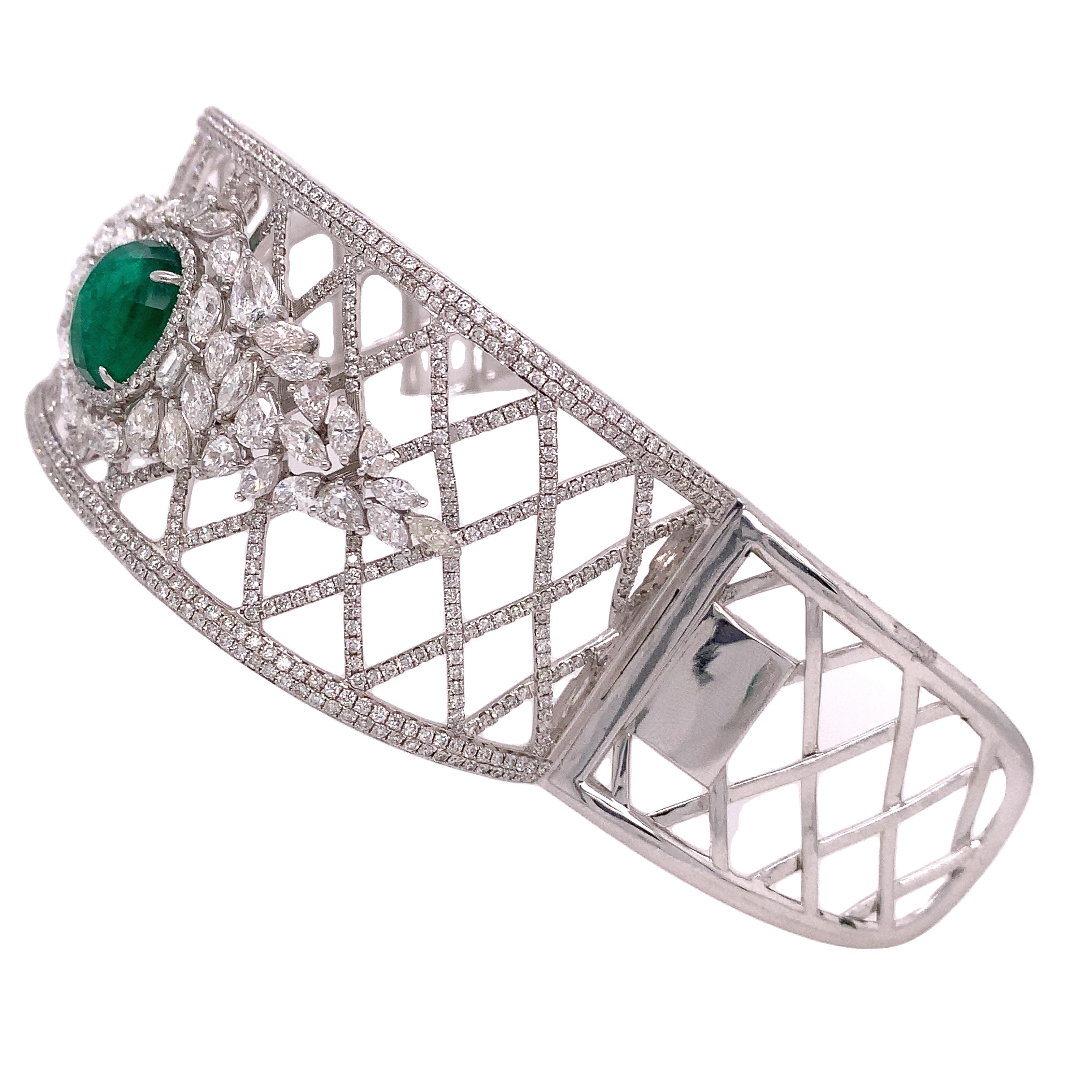 diamond bangles with emerald