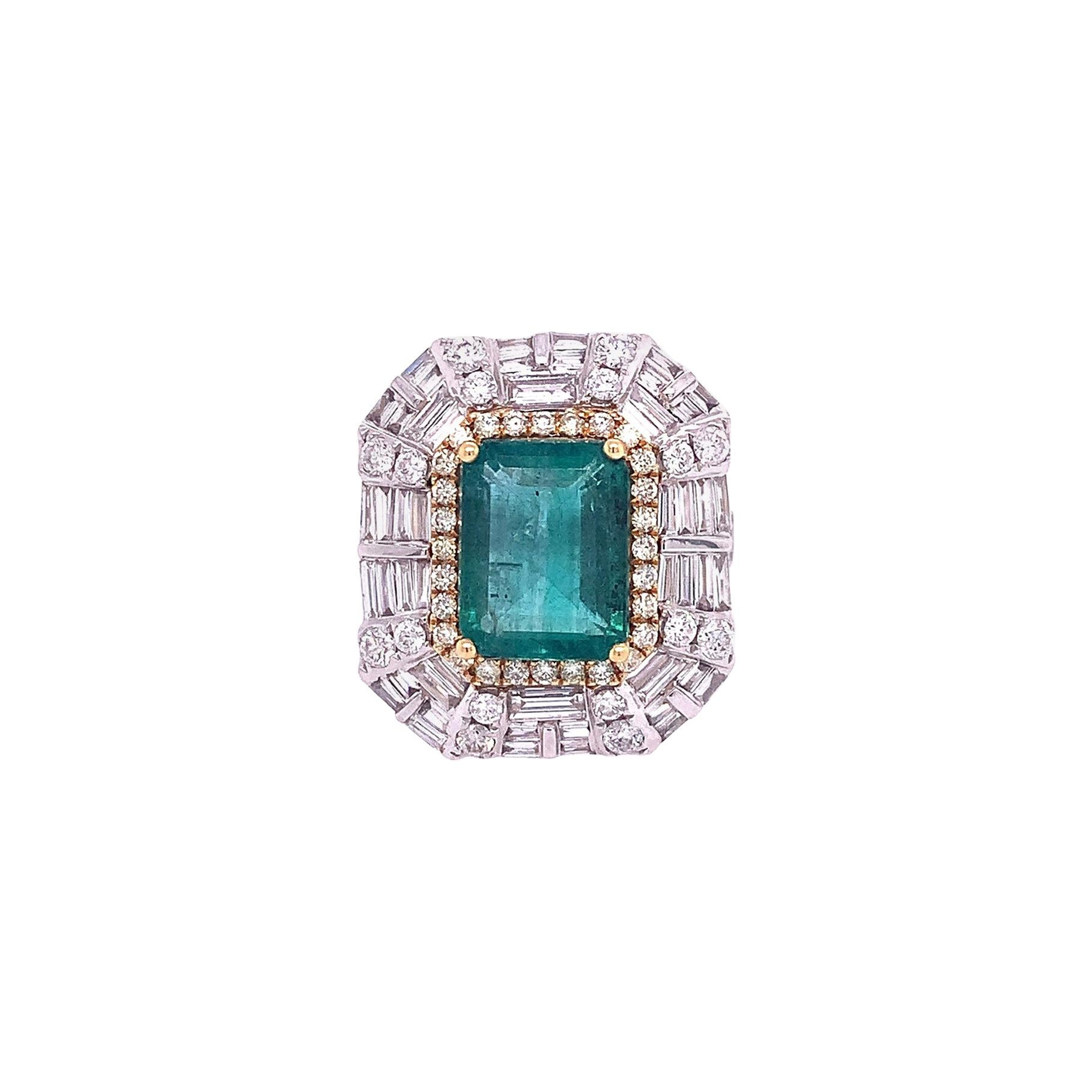 Ruchi New York Smaragd und Diamant Cocktail Ring