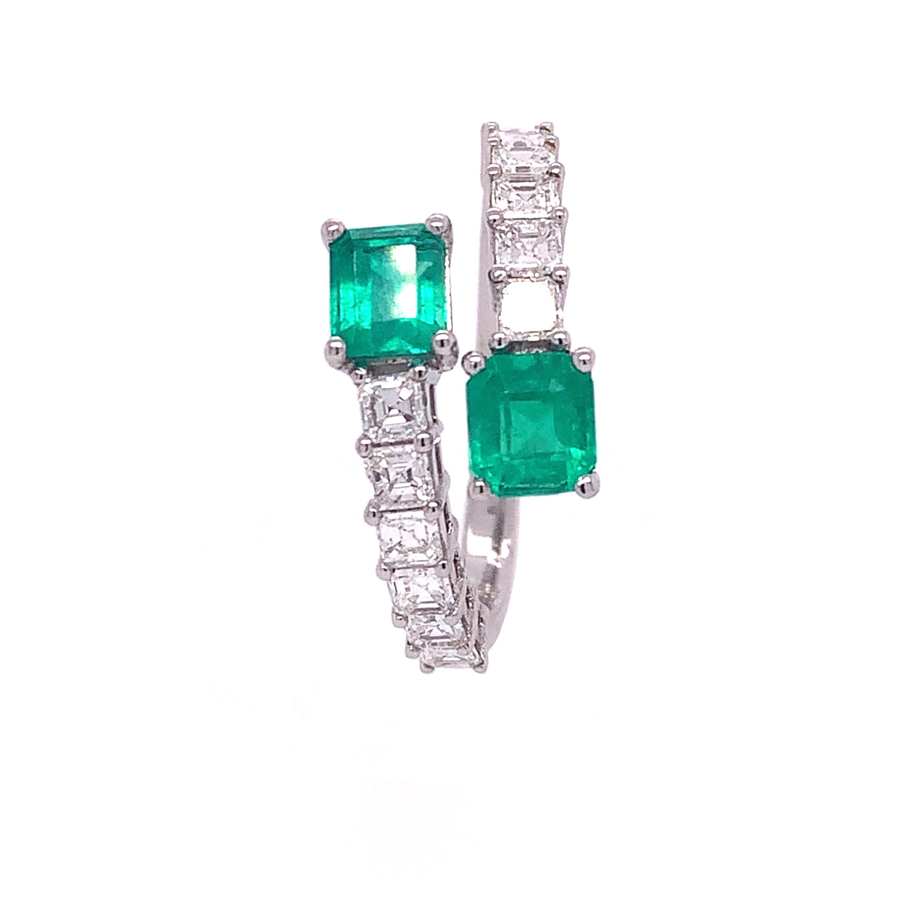 18K White Gold
Emerald: 1.17ct total weight.
Diamond: 0.96ct total weight.