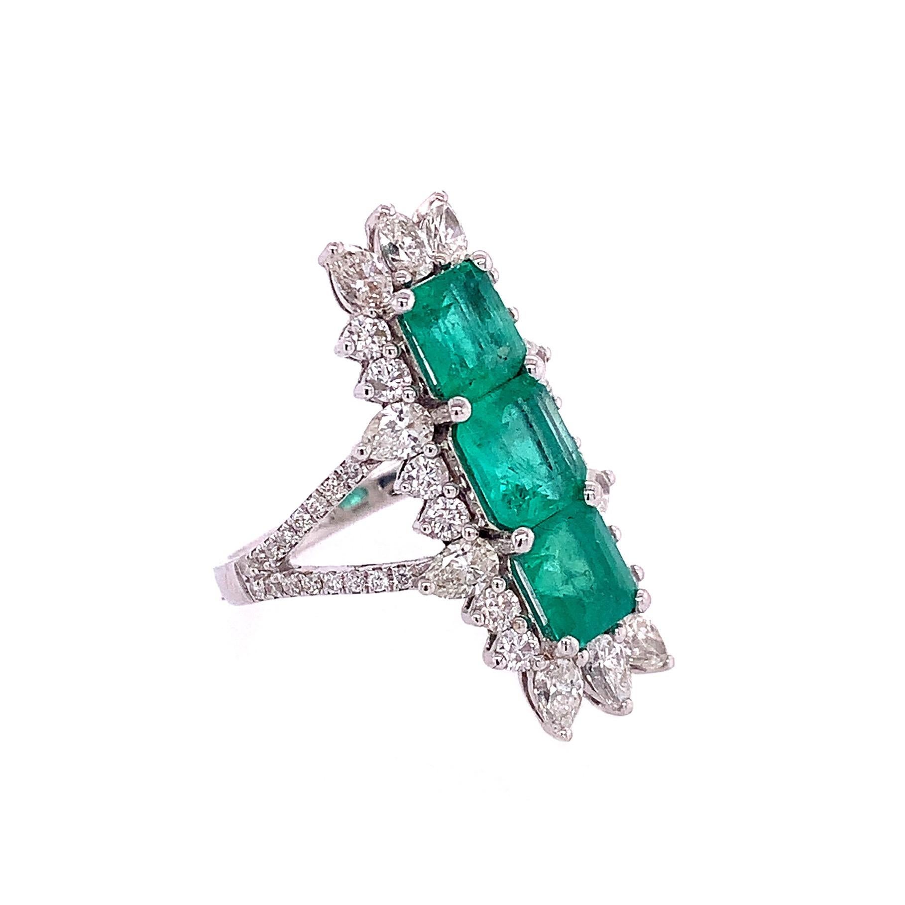Contemporary RUCHI Colombian Emerald & Diamond White Gold Elongated Cocktail Ring For Sale