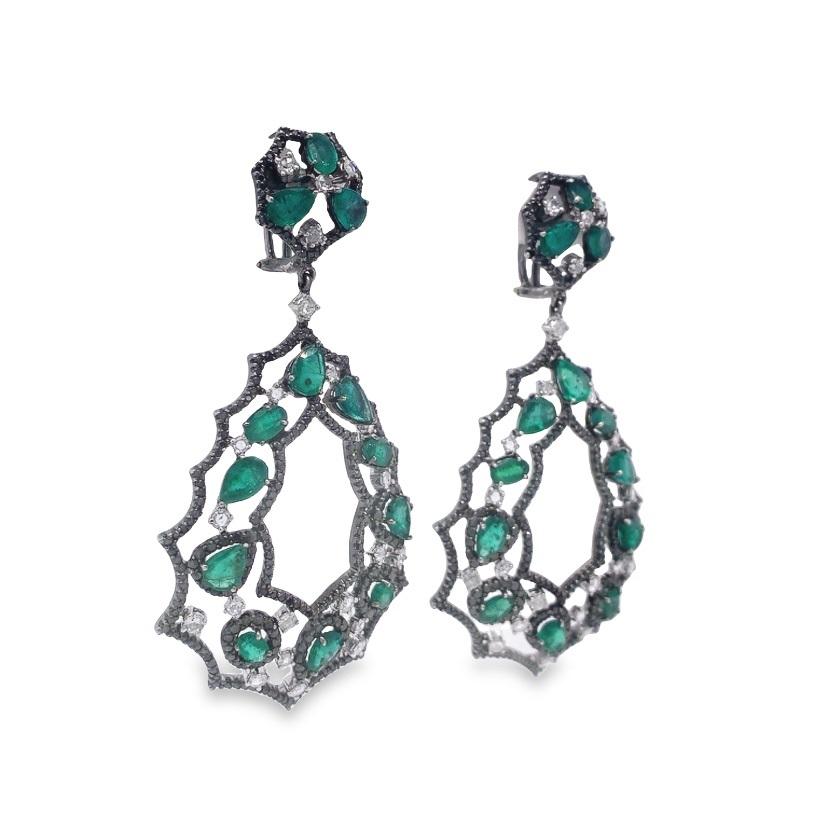 Contemporary RUCHI Emerald, Diamond and Black Diamond Black Rhodium Chandelier Earrings For Sale