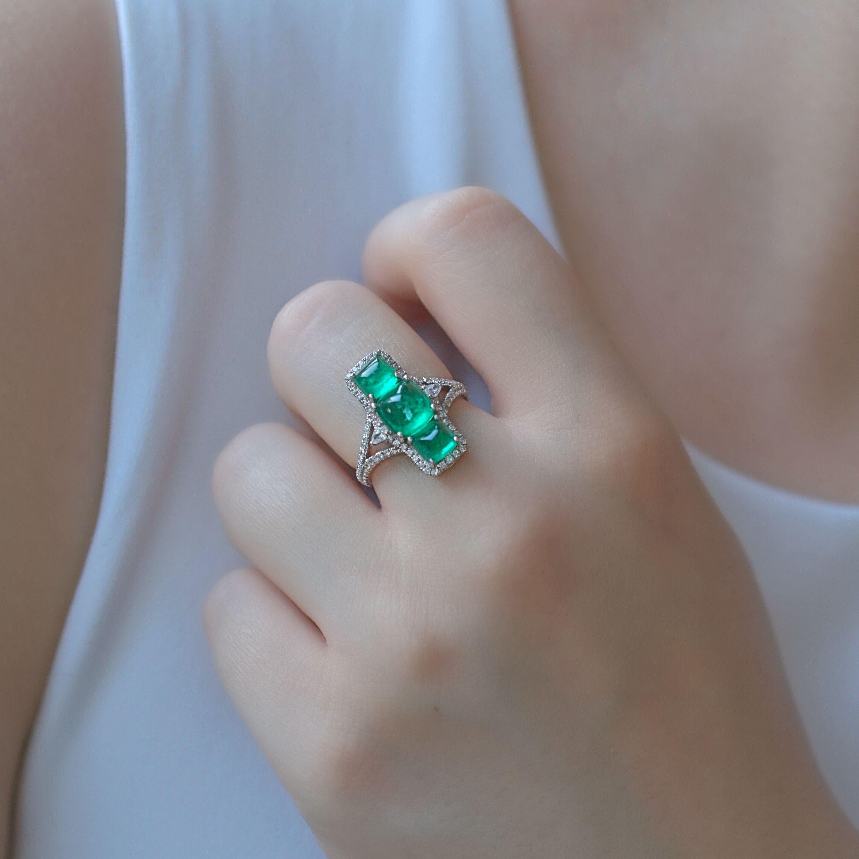 RUCHI Colombian Emerald & Diamond White Gold Elongated Ring In New Condition For Sale In New York, NY