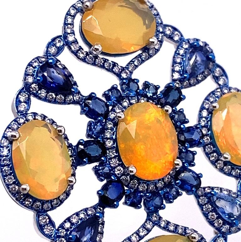 RUCHI Ohrringe aus blauem Rhodium mit äthiopischem Opal, blauem Saphir und Diamant RUCHI (Zeitgenössisch) im Angebot