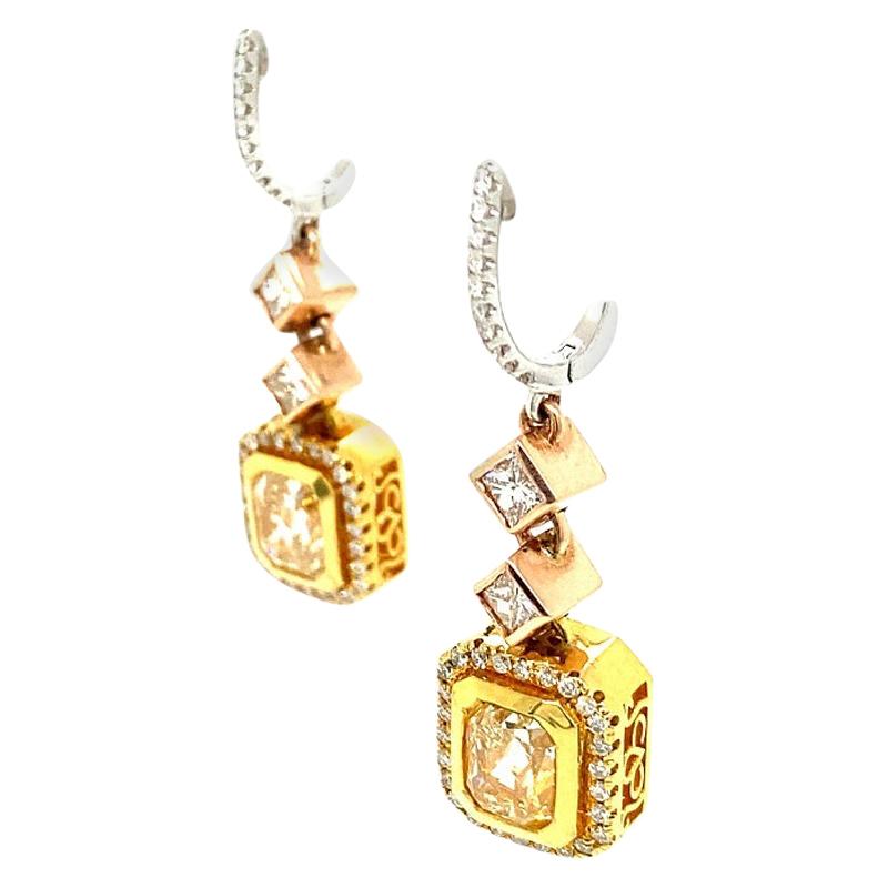 RUCHI Yellow and White Diamond Two-Tone Gold Drop Earrings For Sale