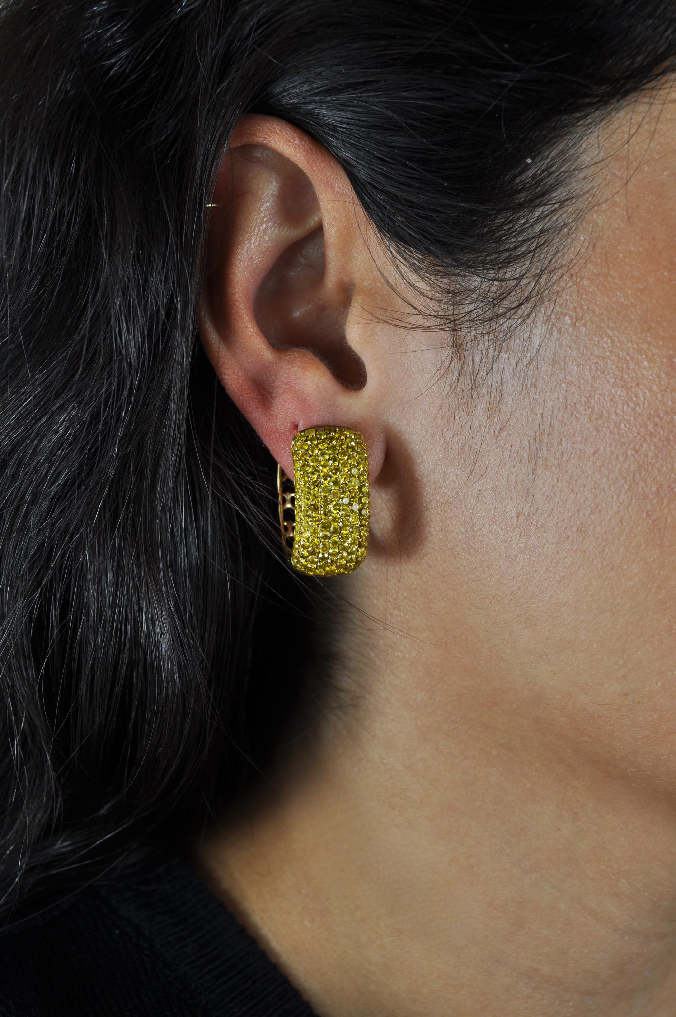 Pendientes de diamantes fantasía Ruchi New York Contemporáneo en venta