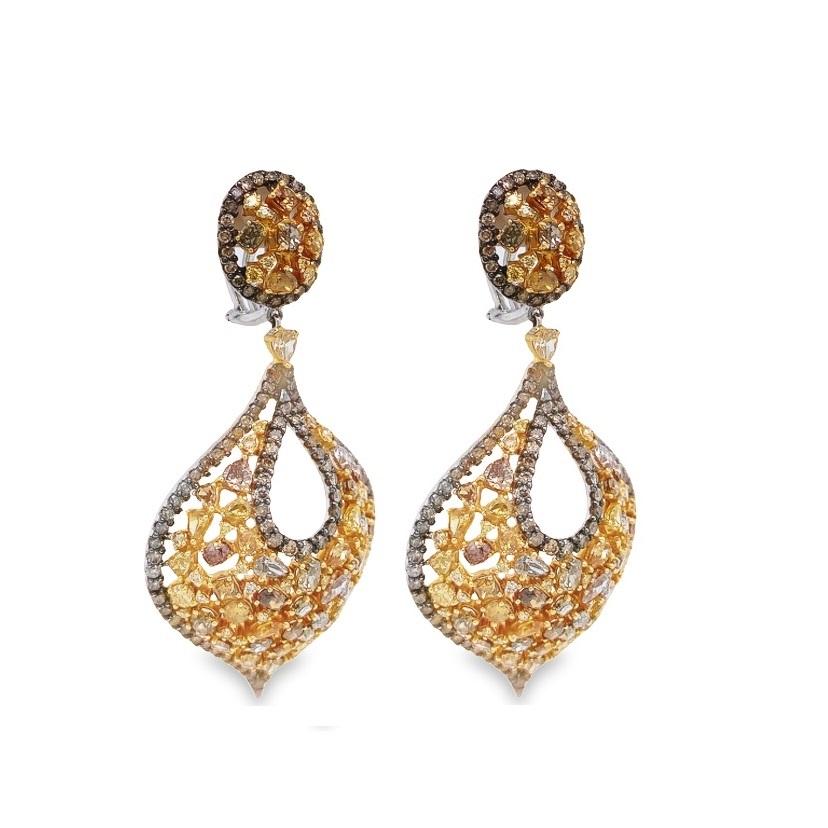 RUCHI Kronleuchter-Ohrringe aus Weißgold mit gelben und braunen Diamanten in gemischter Form (Zeitgenössisch) im Angebot