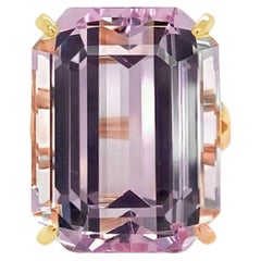 Bague Ruchi New York Kunzite et diamants