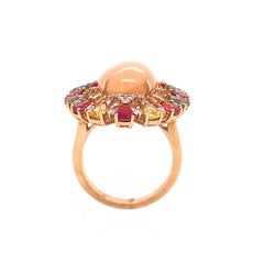 RUCHI Bague cocktail en or jaune, opale éthiopienne, saphirs multicolores et diamants