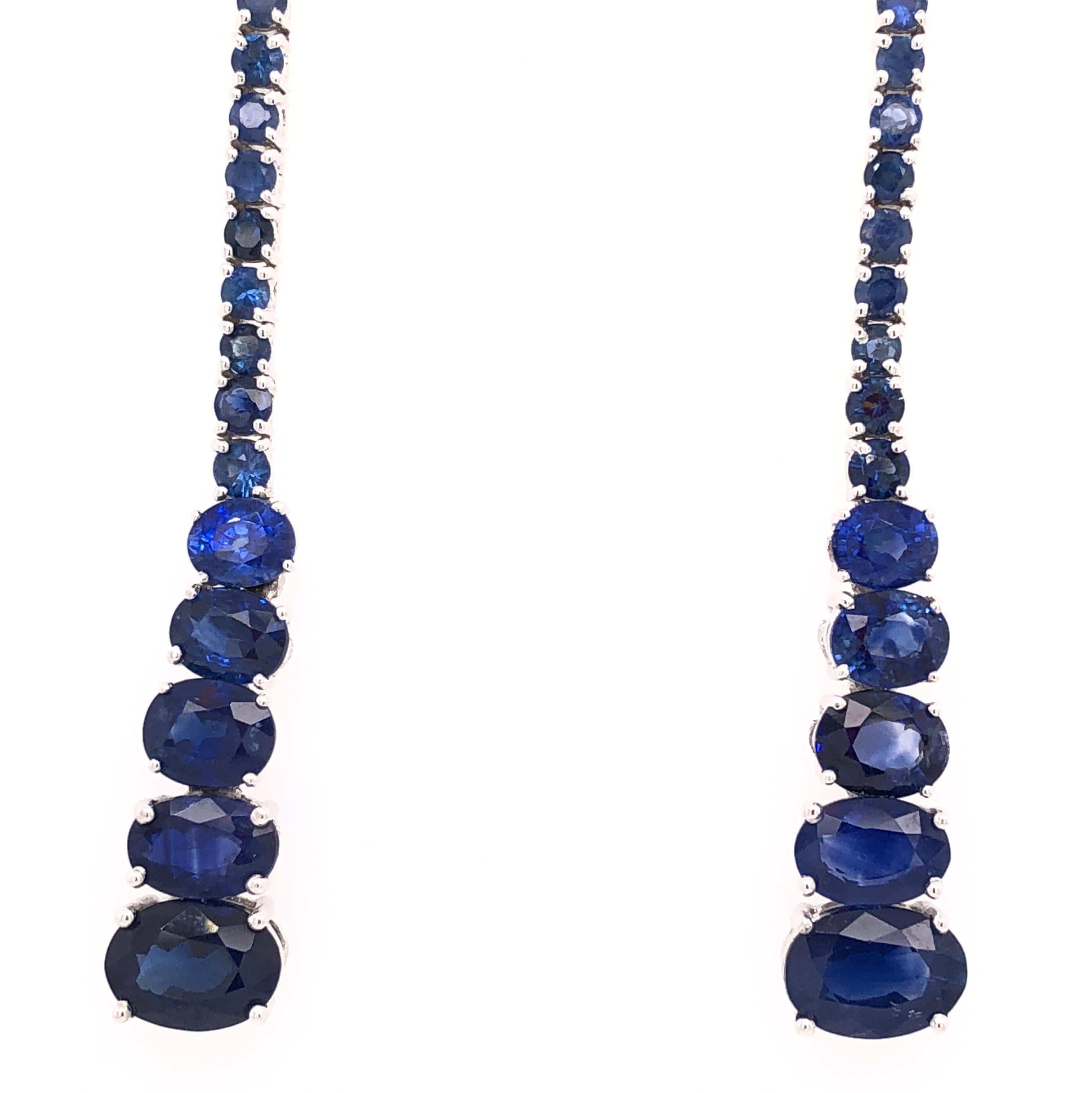 Midnight Blue Collection

Oval Sapphire gradient drop earrings set in 18K white gold. 

Blue Sapphires: 7.74ct total weight.
Width - is approximately 0.6cm/0.23inches.
Height - is approximately 6.2cm/2.45inches.