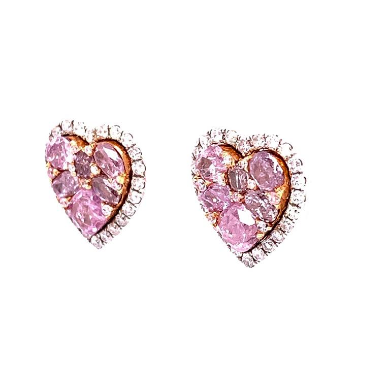 18K White and Rose Gold.
Pink Diamonds: 1.70ct total weight.
White Diamonds: 0.39ct total weight.