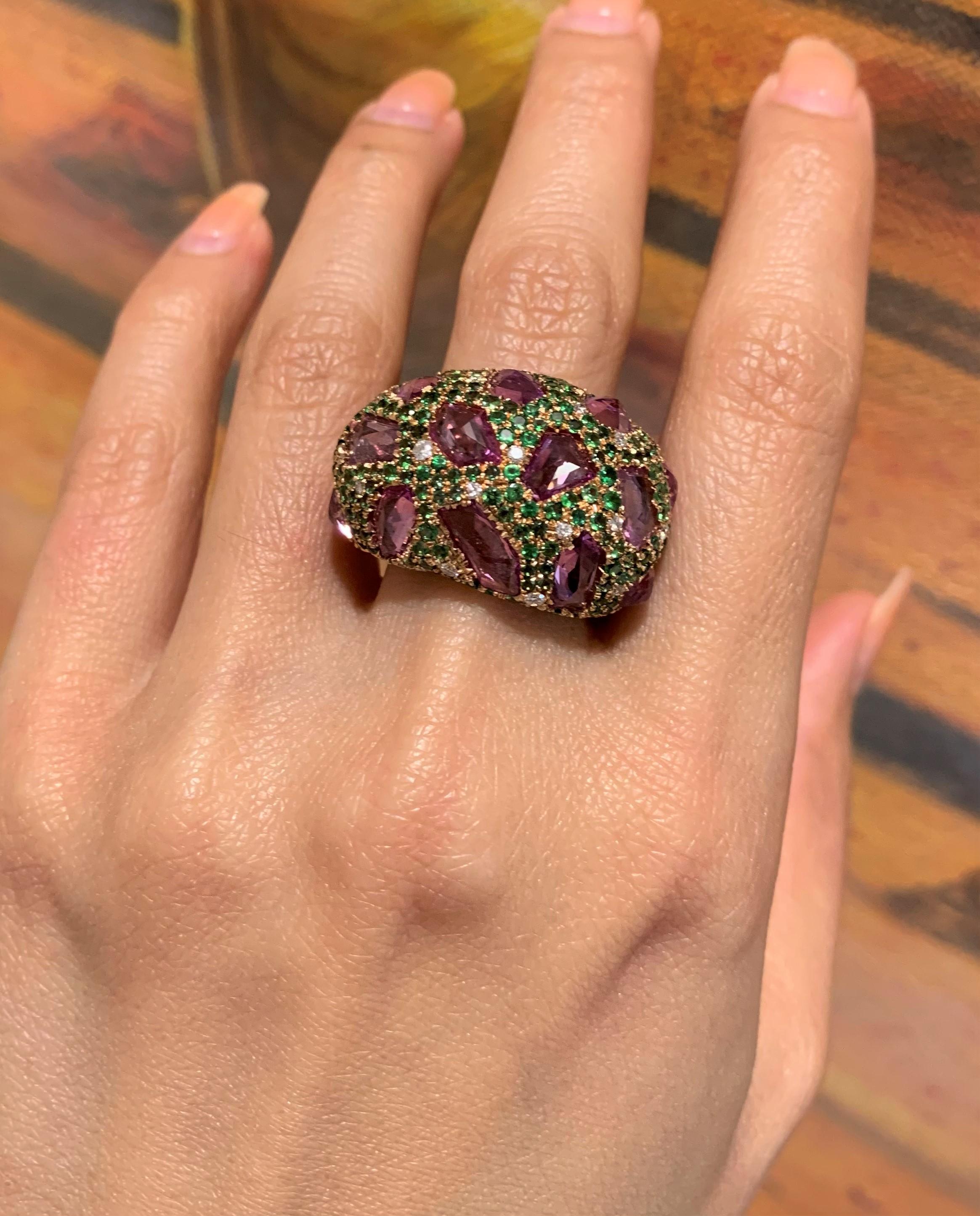 RUCHI Pink Sapphire, Tsavorite and Diamond Rose Gold Cocktail Dome Ring In New Condition For Sale In New York, NY