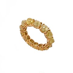 RUCHI Eternity-Ring aus Gelbgold mit Rosenschliff und gelbem Icy-Diamant